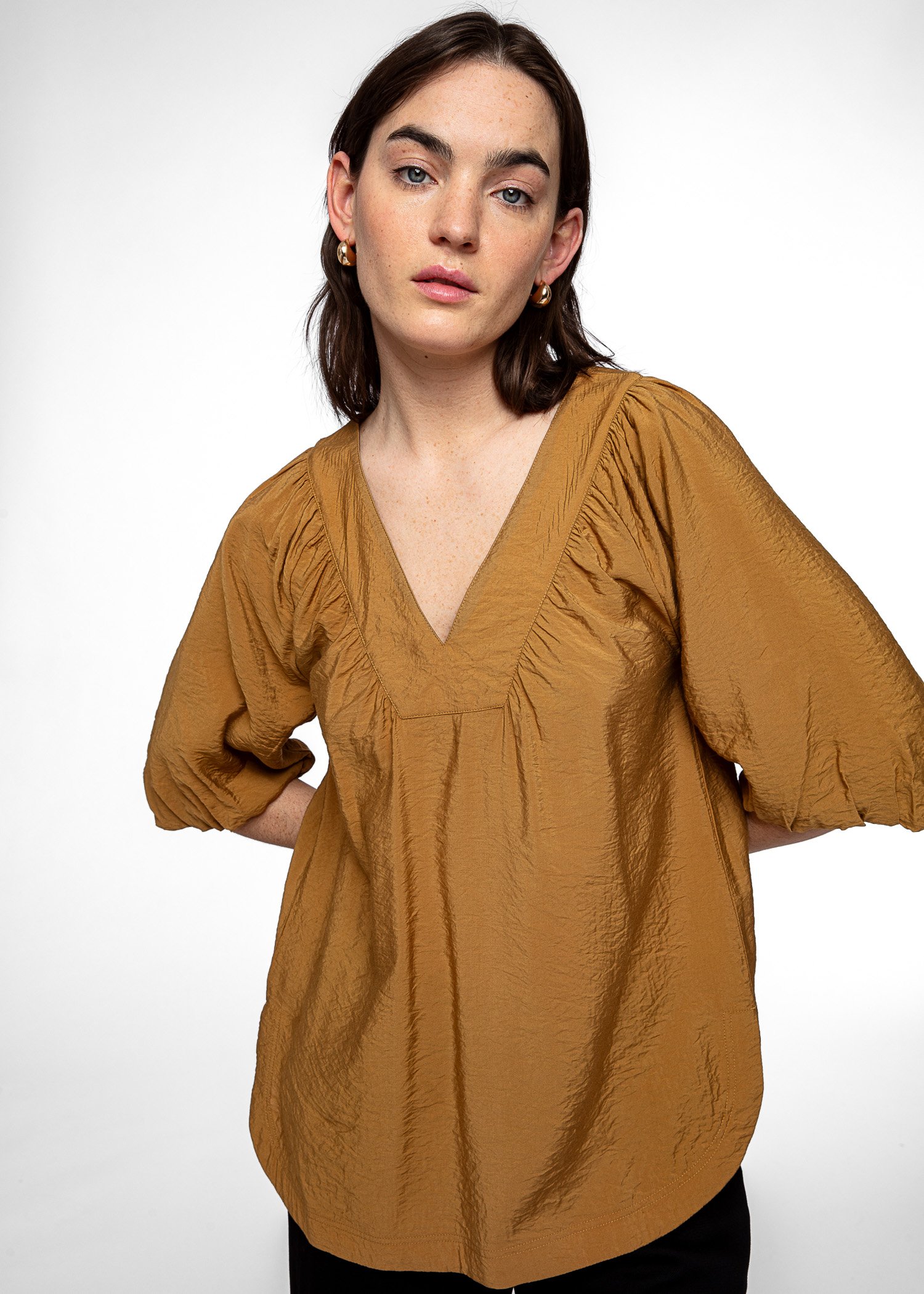 Brown puff sleeve blouse