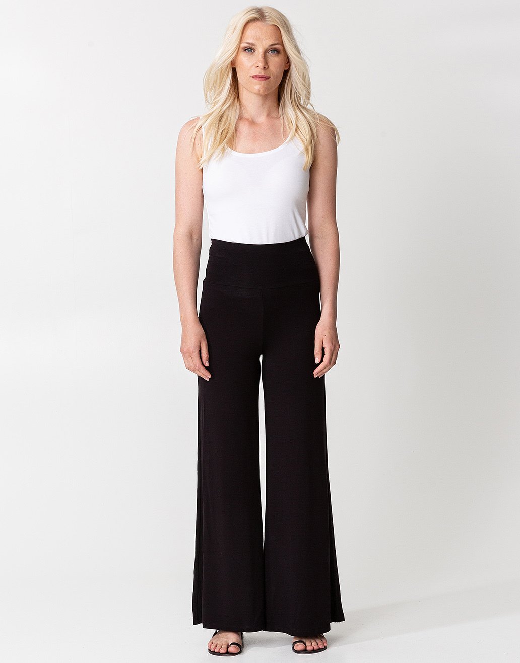 Wide high waisted trousers Image 1