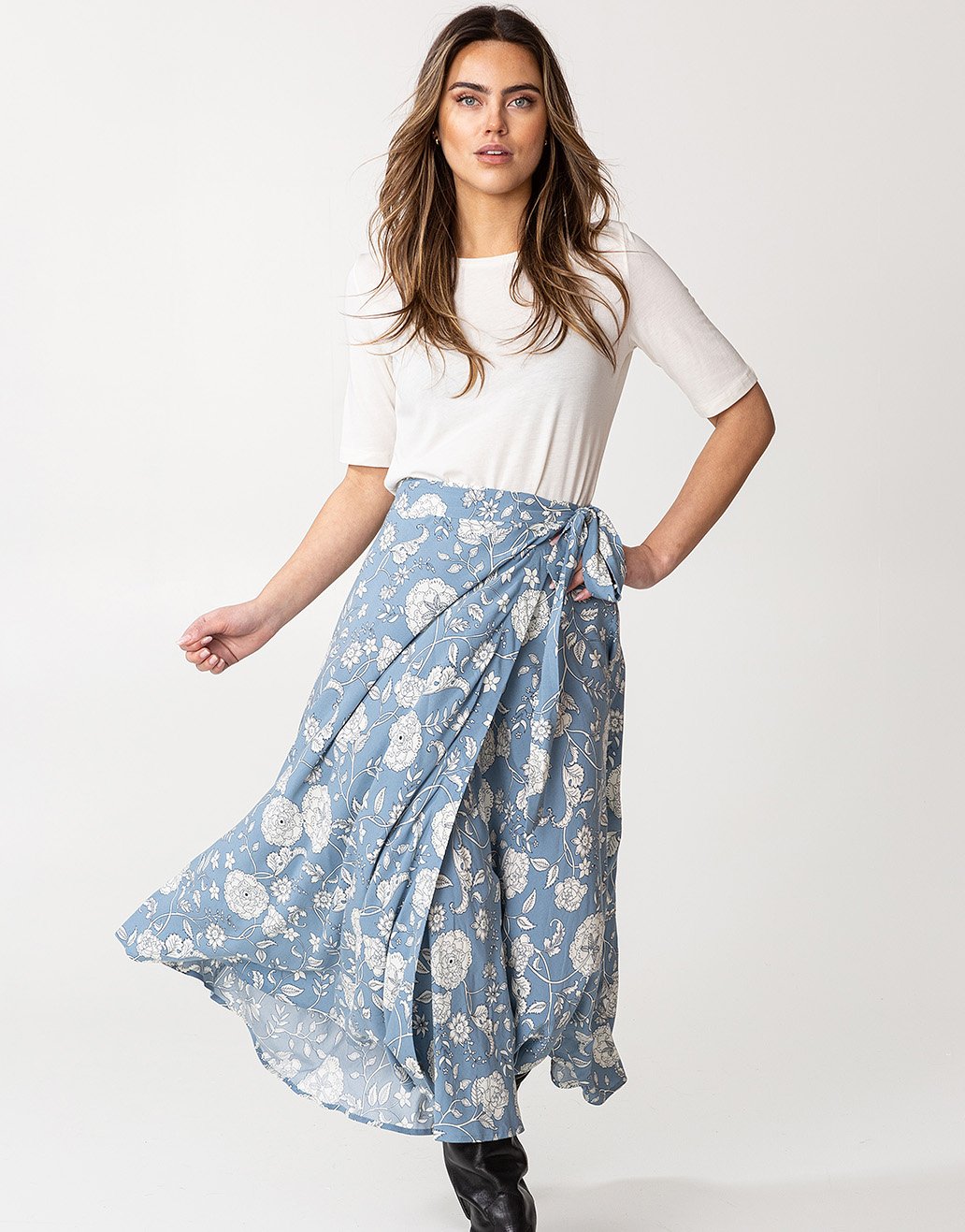 Floral wrap skirt Image 1