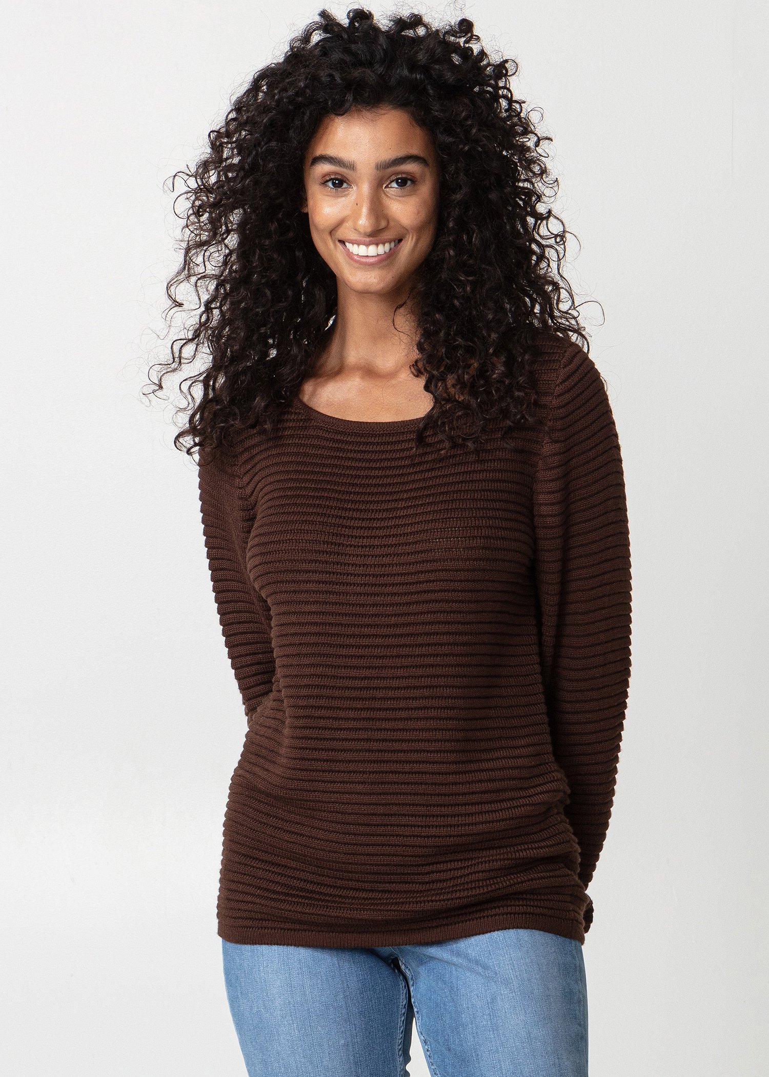 Knitted long sleeved jumper Image 0