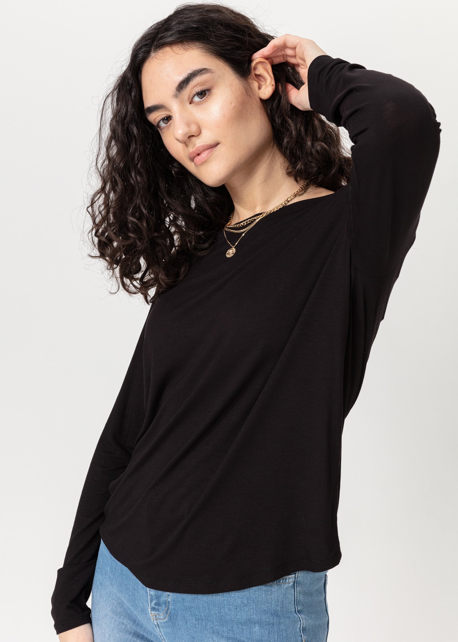 Solid long sleeved top