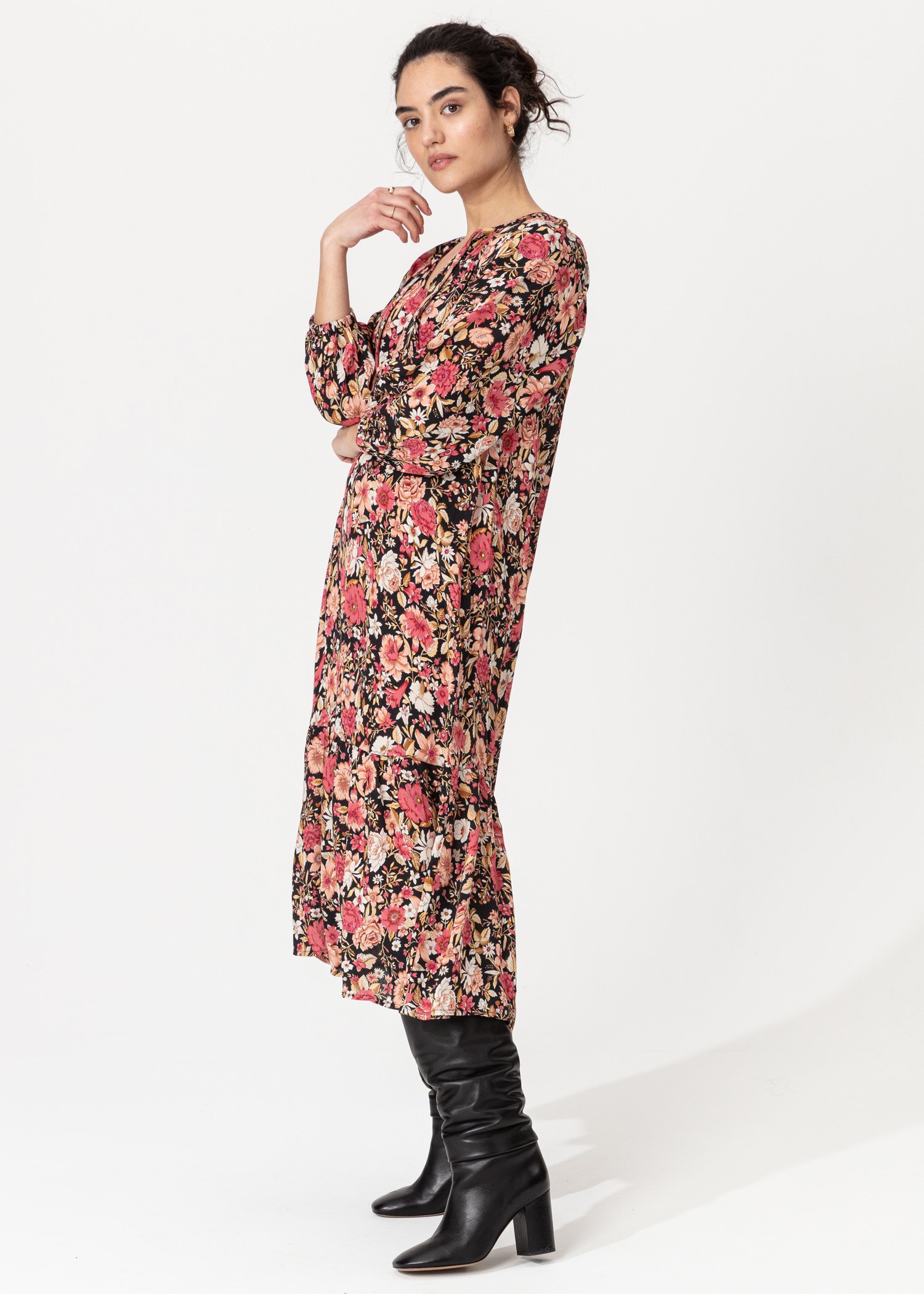 Puff sleeve floral maxi dress Image 6