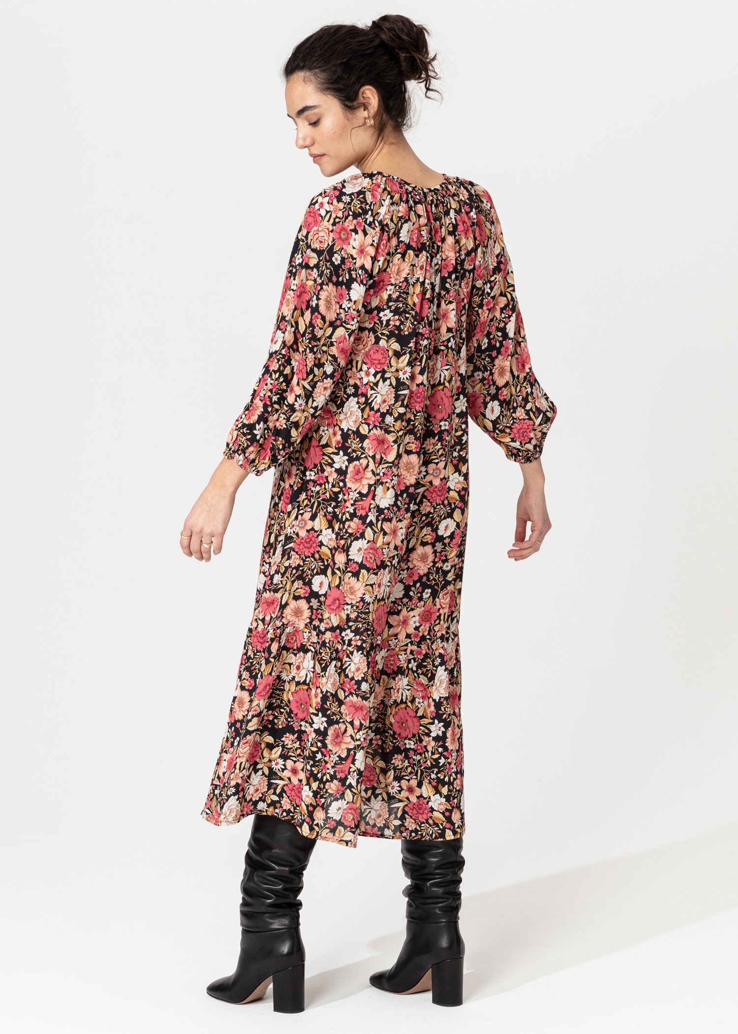 Puff sleeve floral maxi dress Image 5