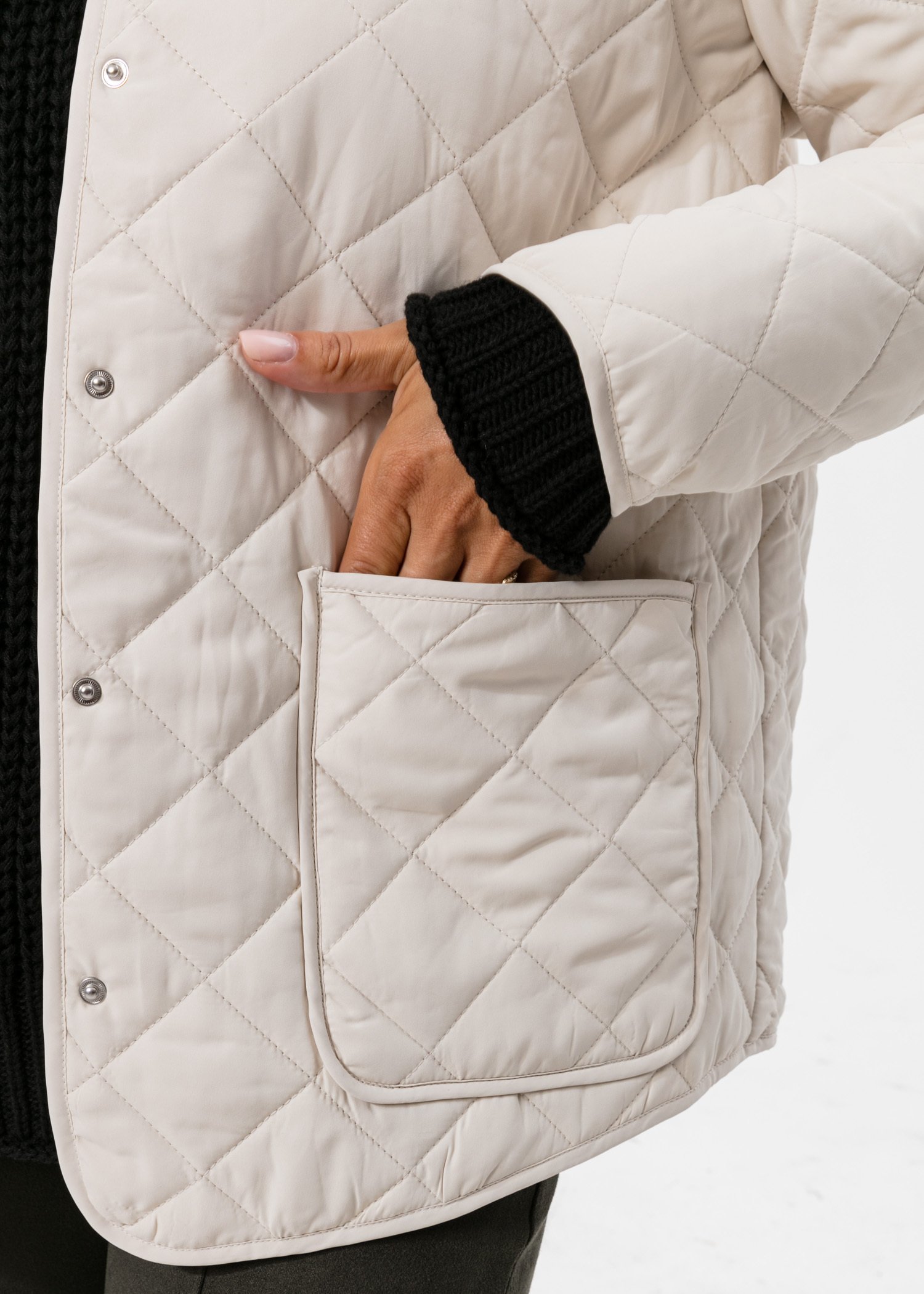 Quilted short jacket Image 1