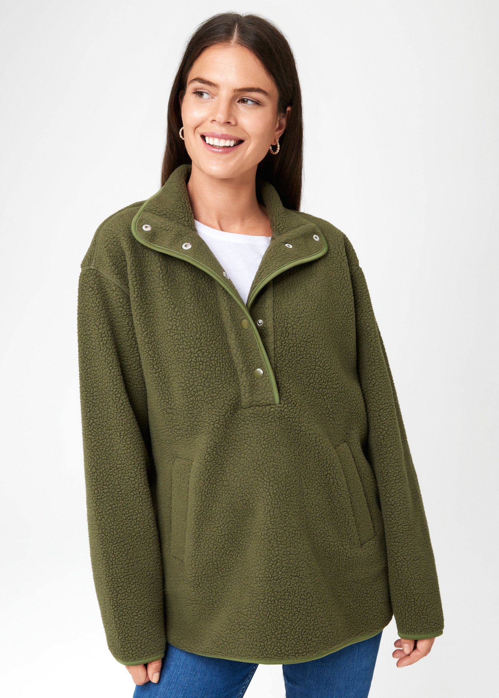 Fleece with buttons