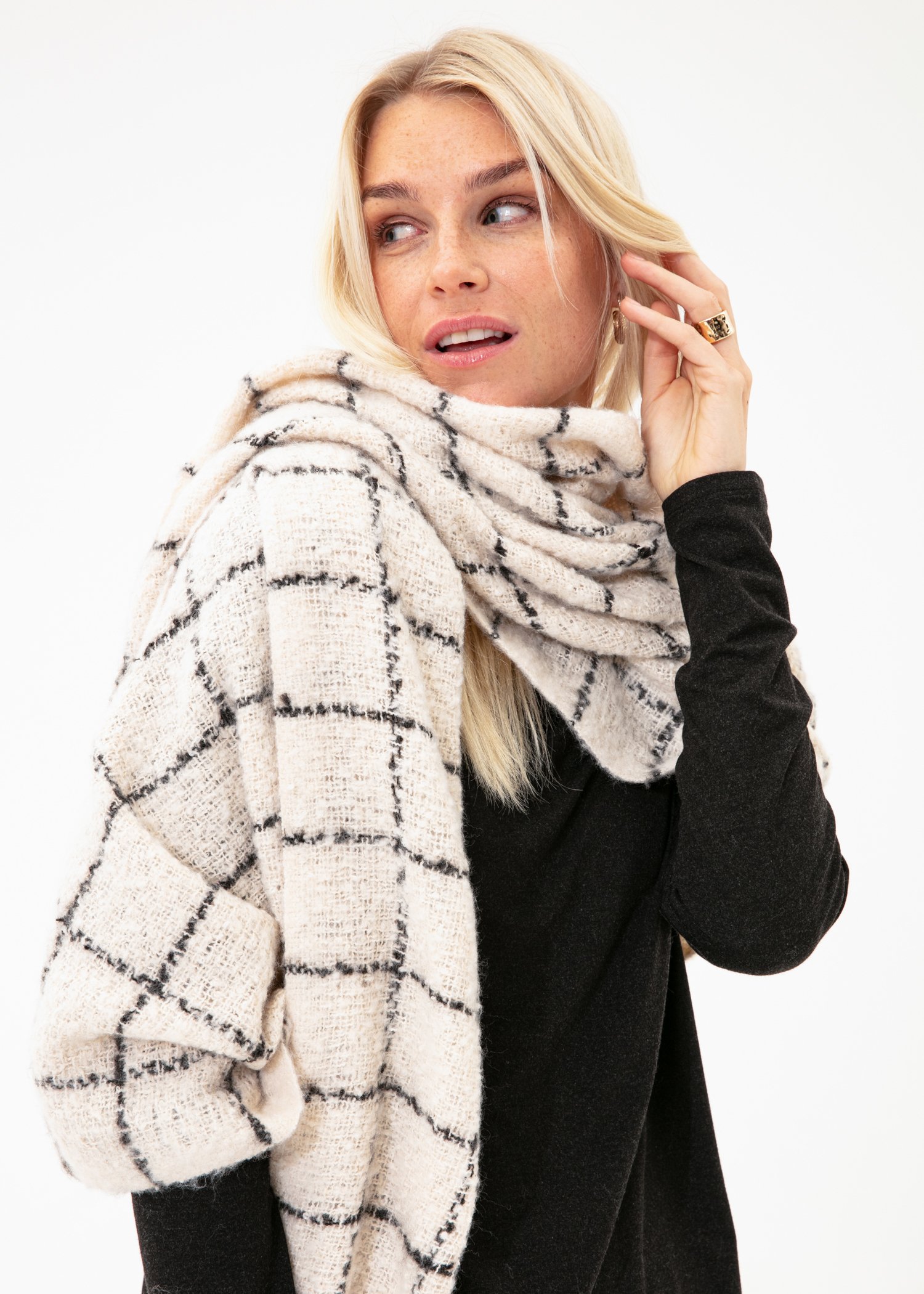 Checkered scarf