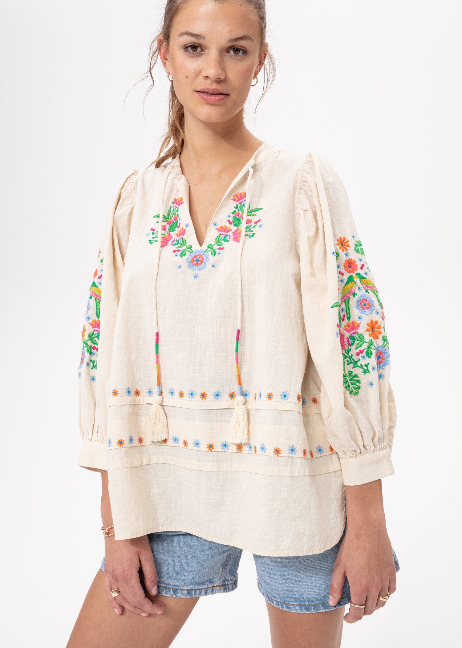 Embroidered long sleeved blouse Image 0