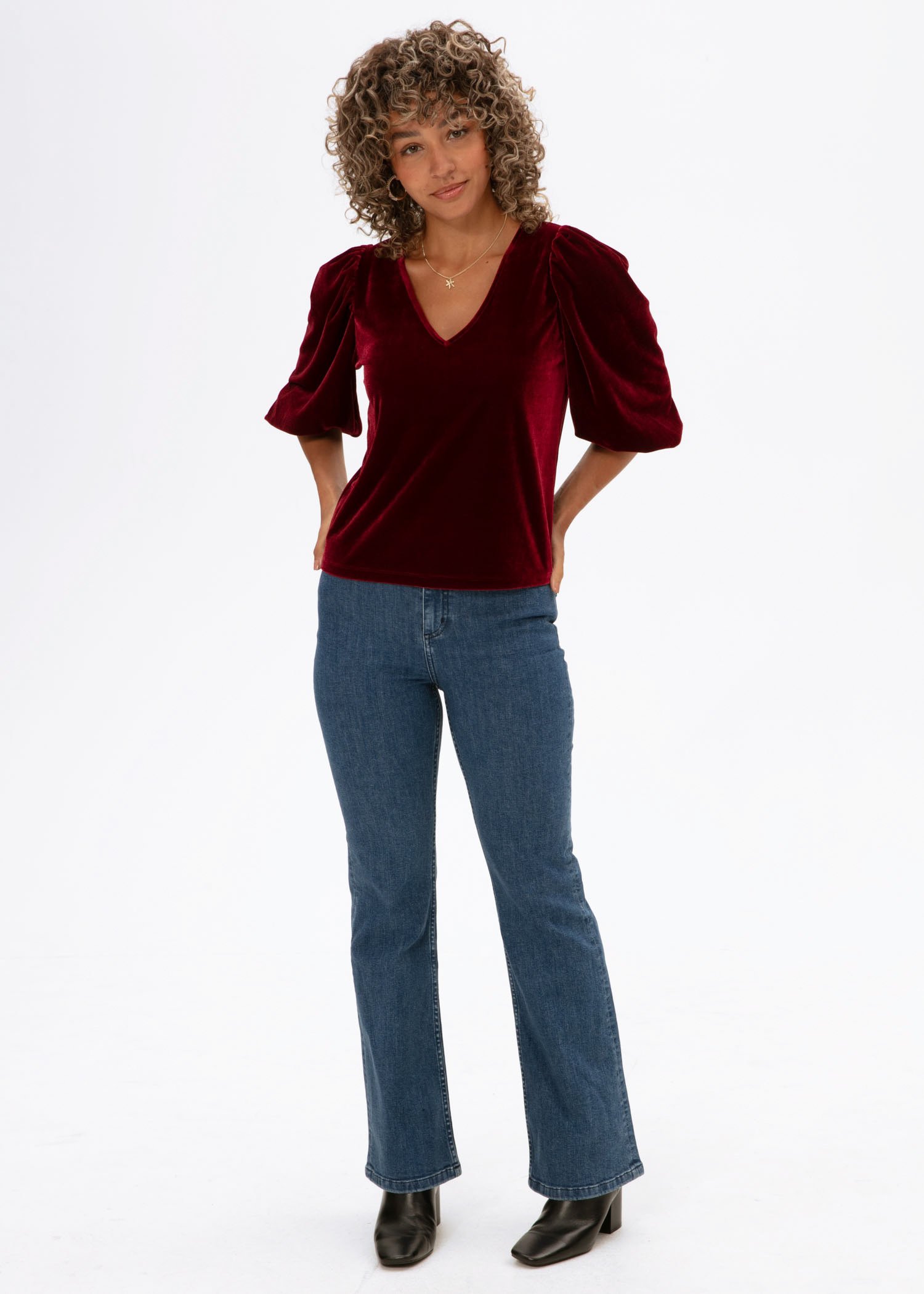 Solid velour top Image 1