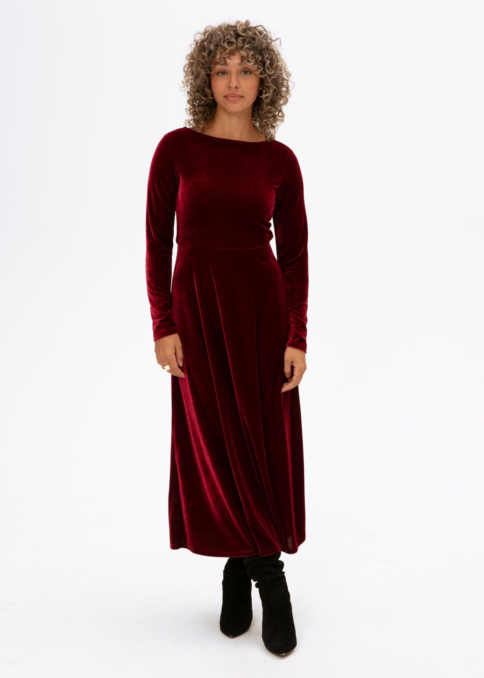 Red velour dress with cross back Image 5