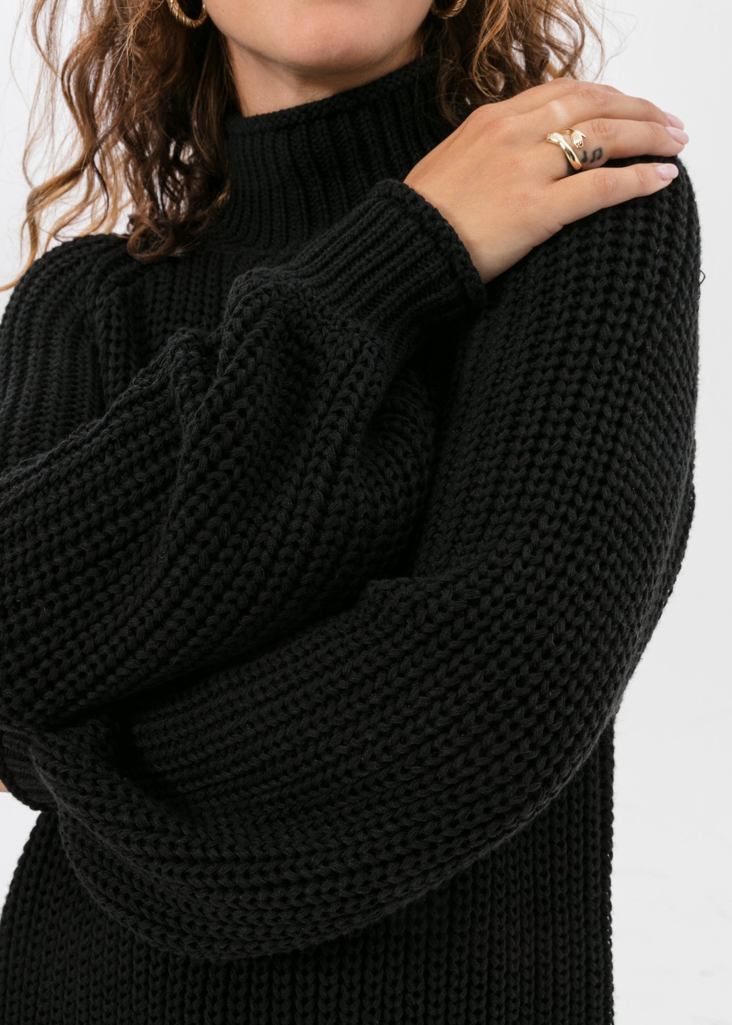 Solid knitted sweater Image 1