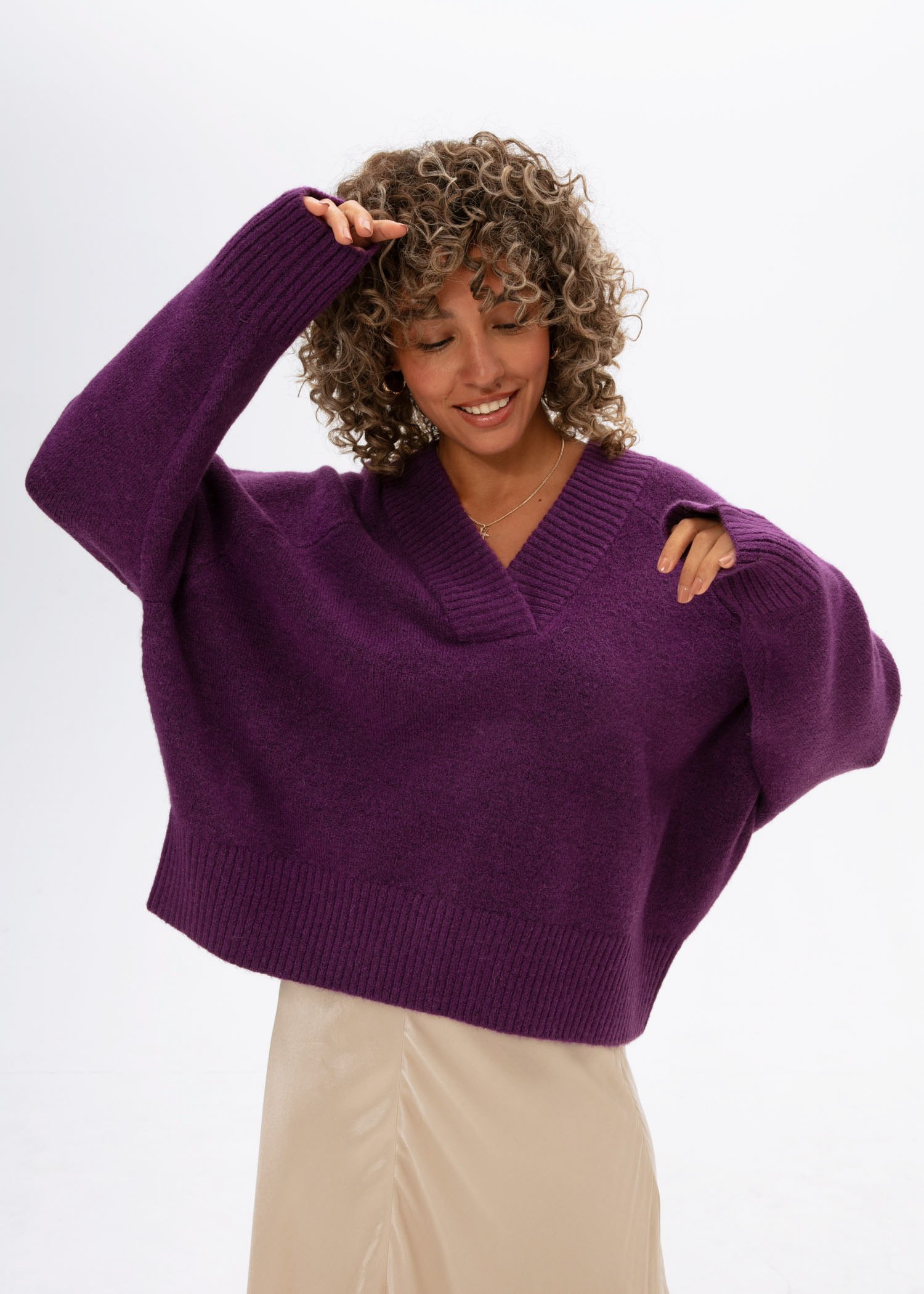 Knitted sweater Image 4