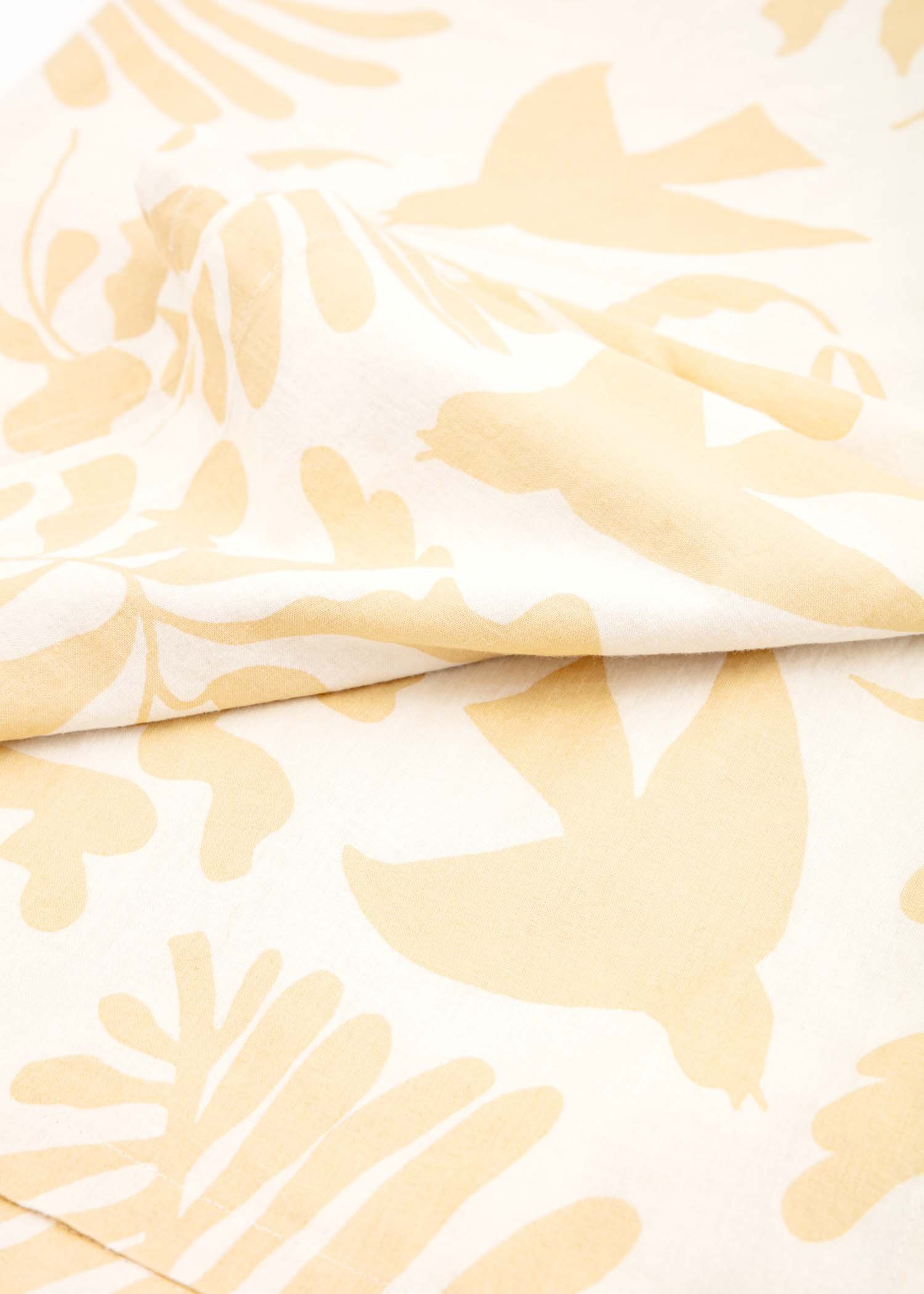 Patterned cotton table cloth Image 3