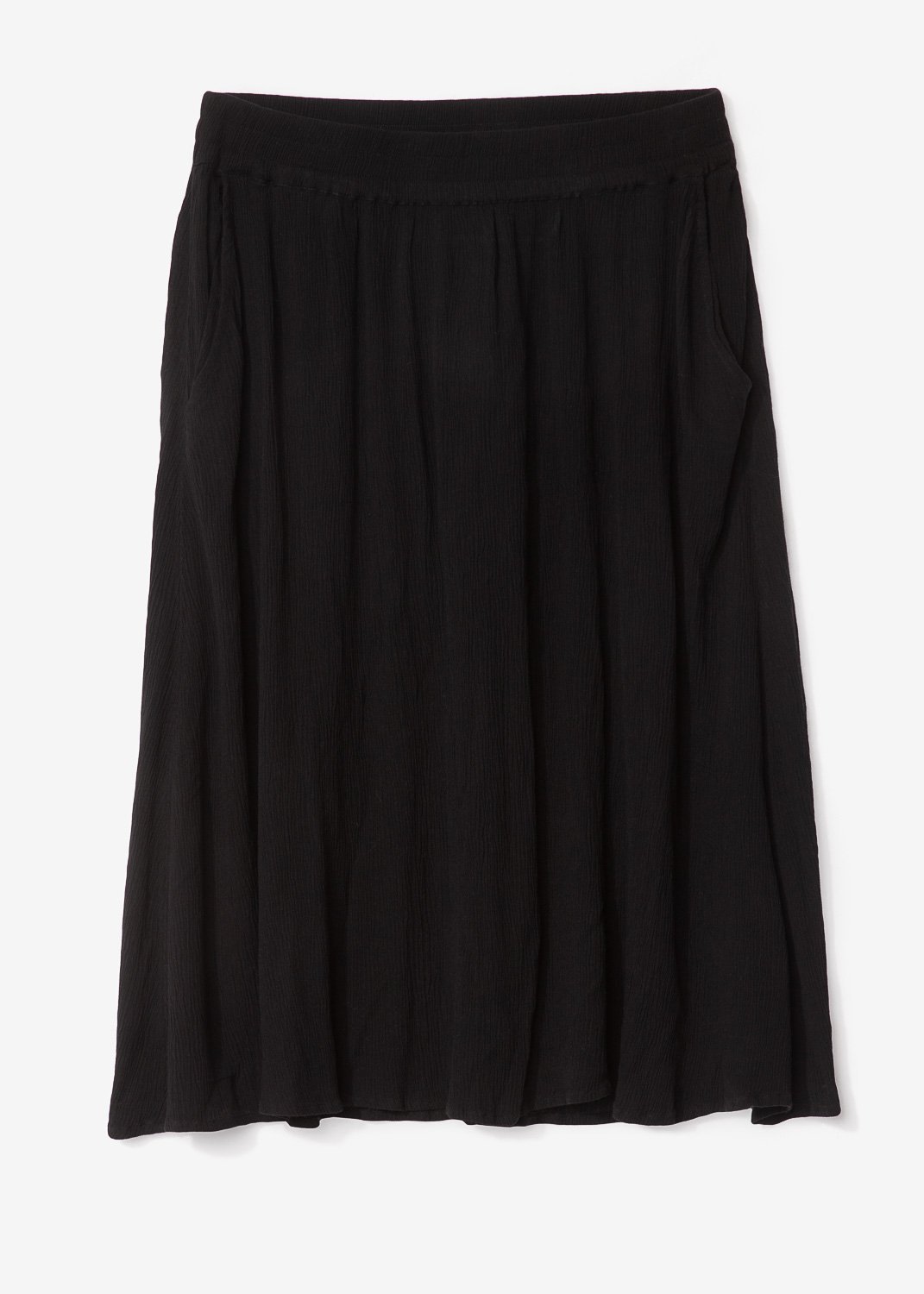 Krinklad svart kjol