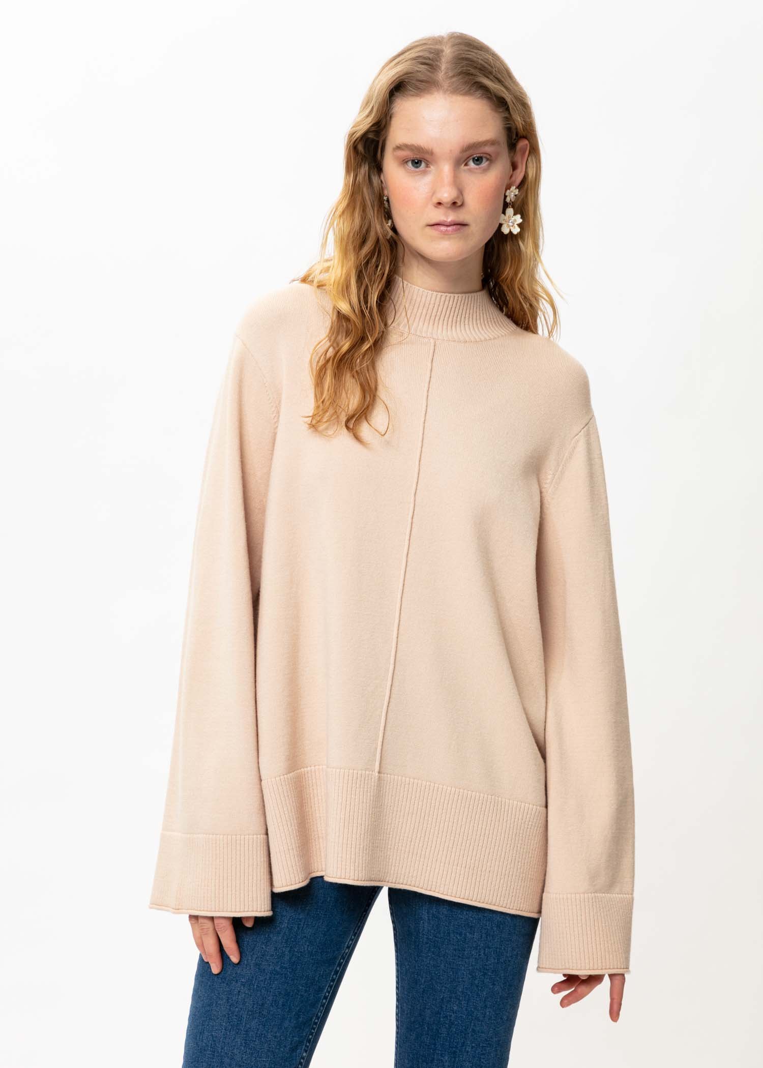 High neck knitted sweater Image 0