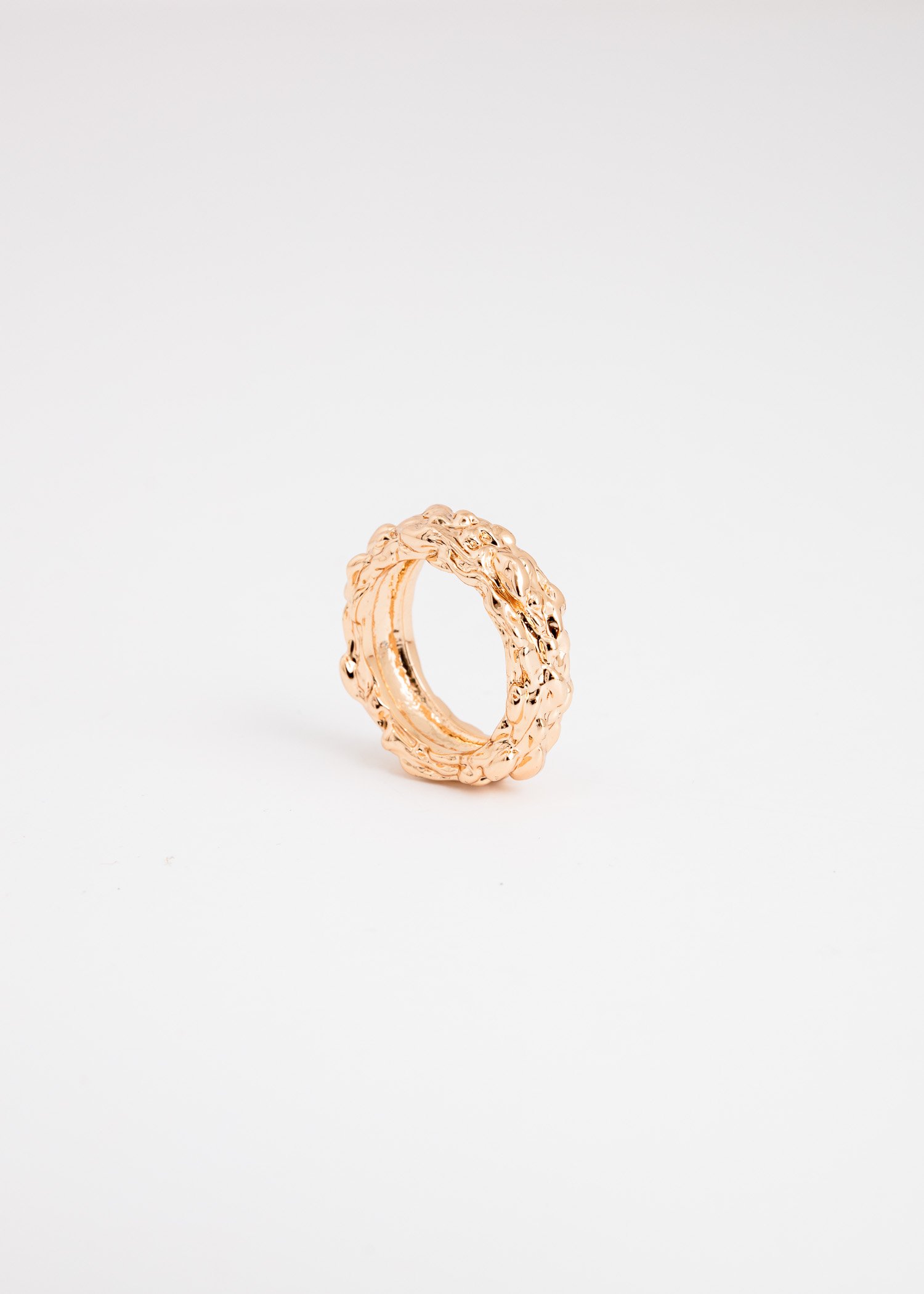 Gold coloured ring
