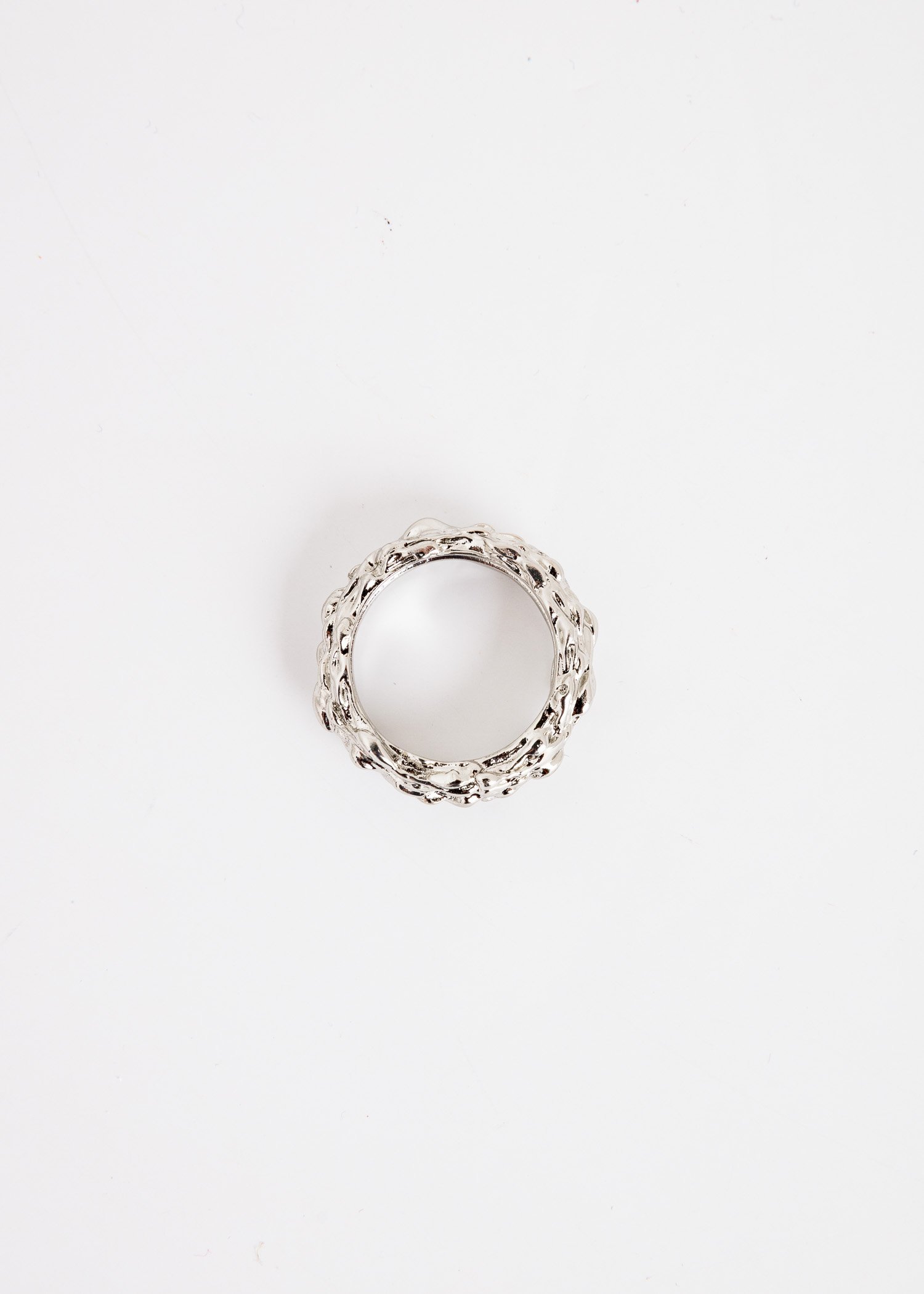 Silver coloured ring thumbnail 1