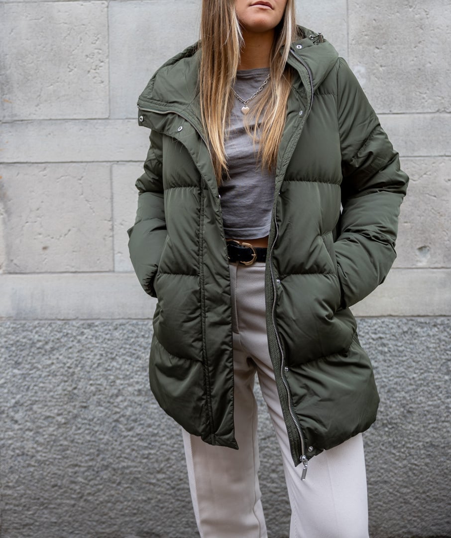 Hooded down jacket Image 2