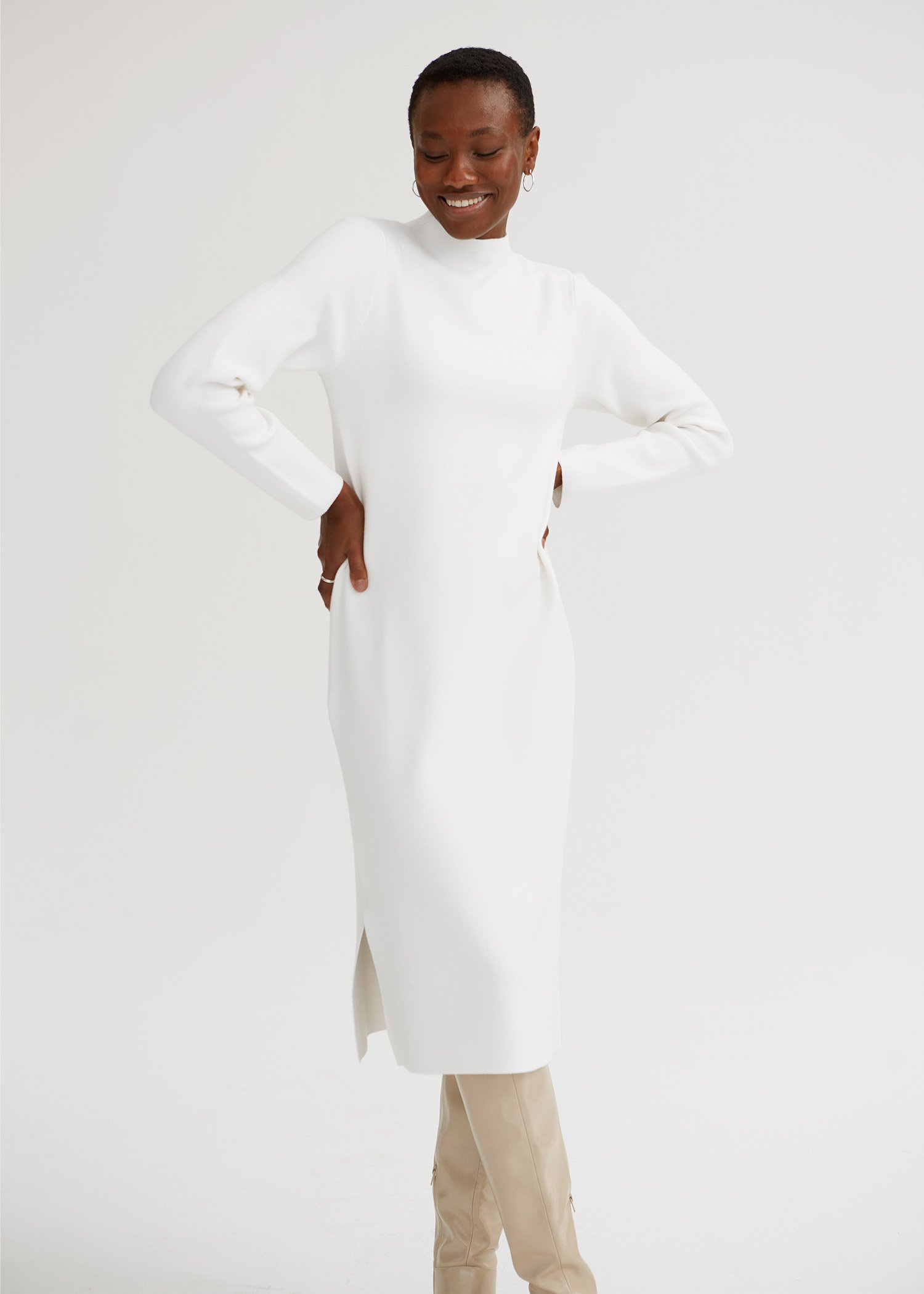 Hvit strikket kjole Image 0