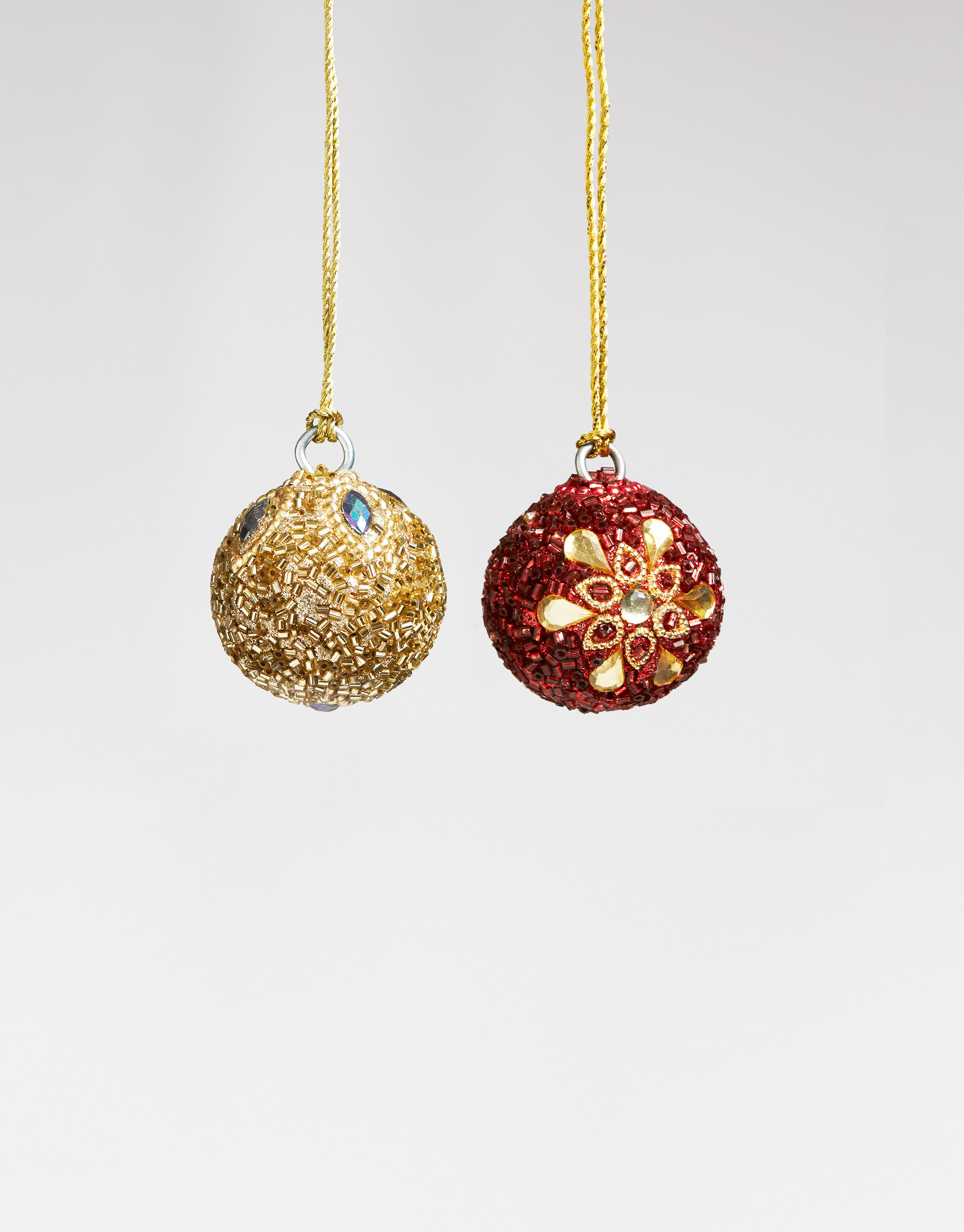 2-pack ornaments