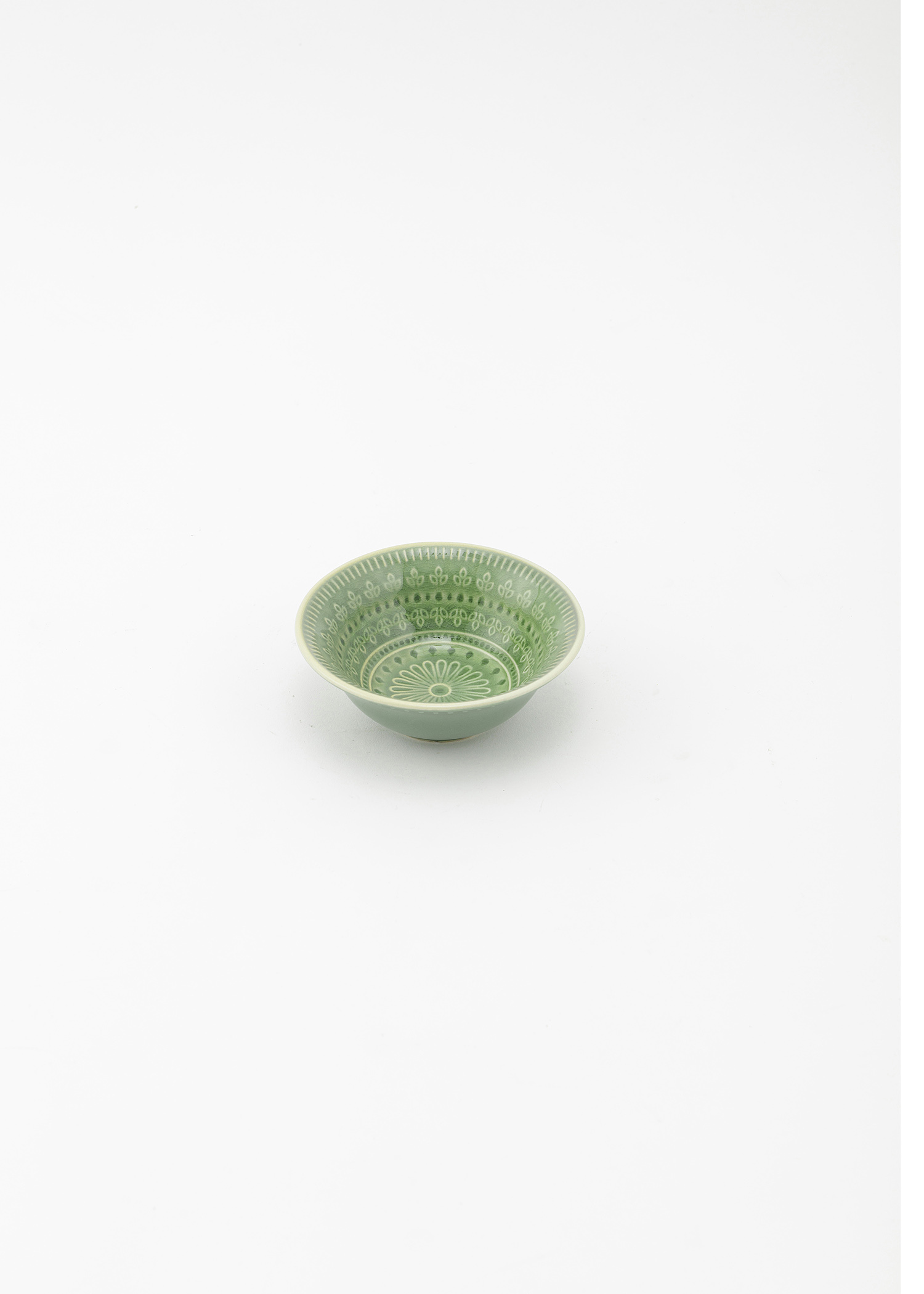 Stoneware mini bowl thumbnail 1