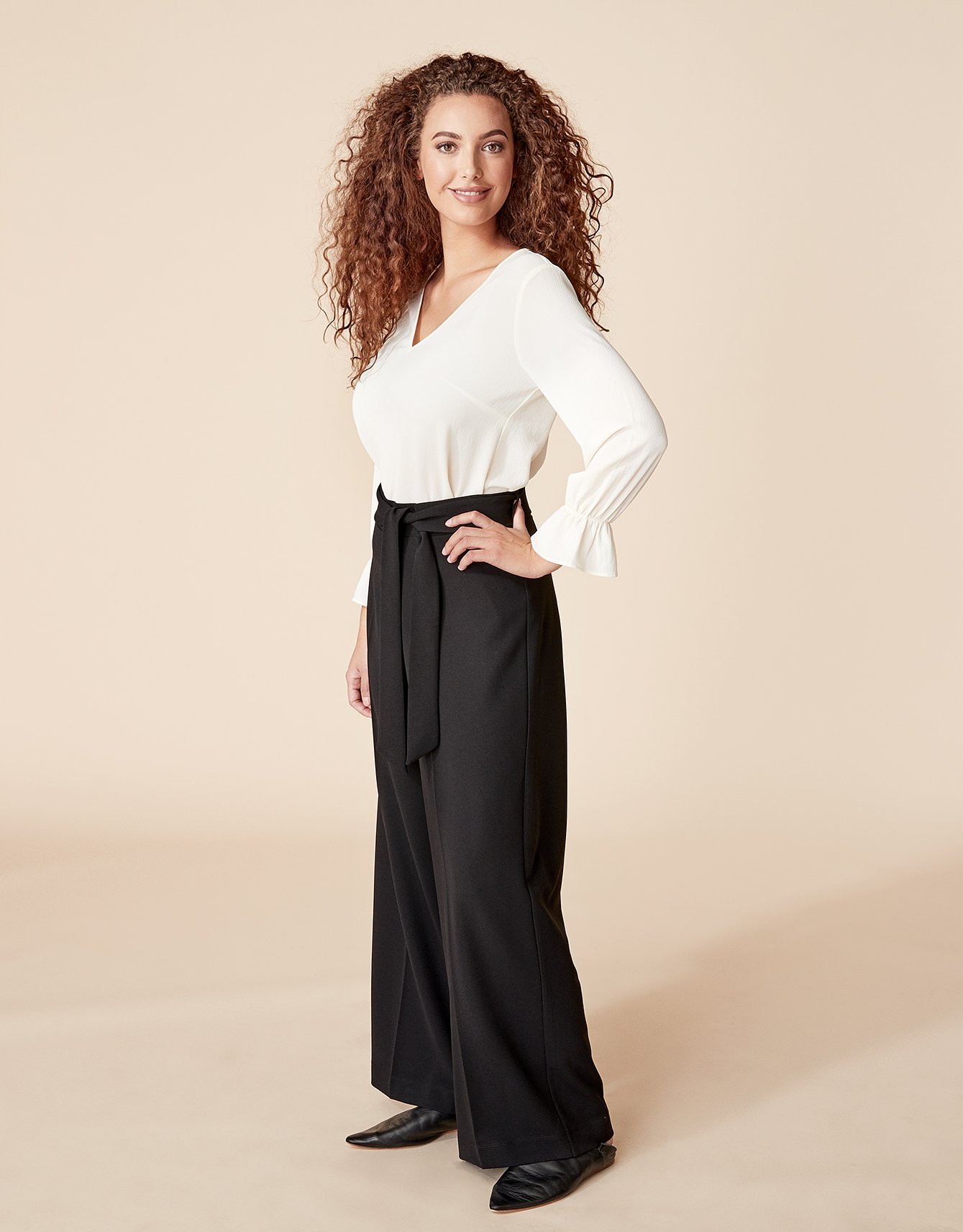 Wide trousers Image 0