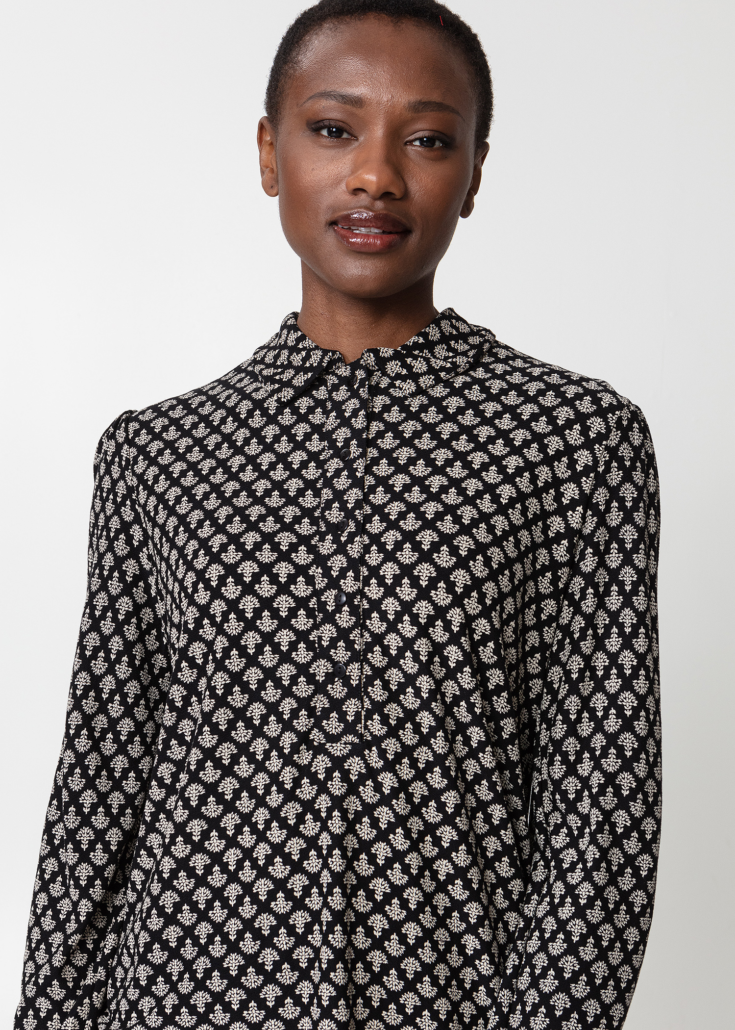 Patterned Top Image 0