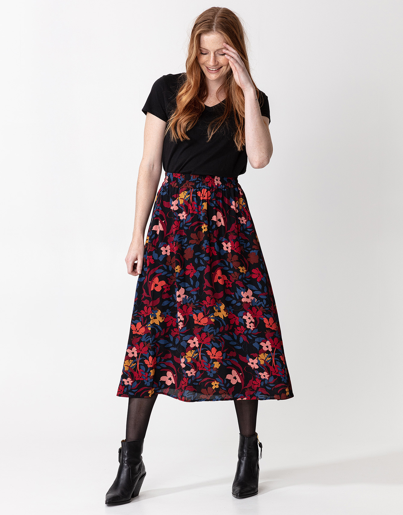 Floral midi skirt Image 0