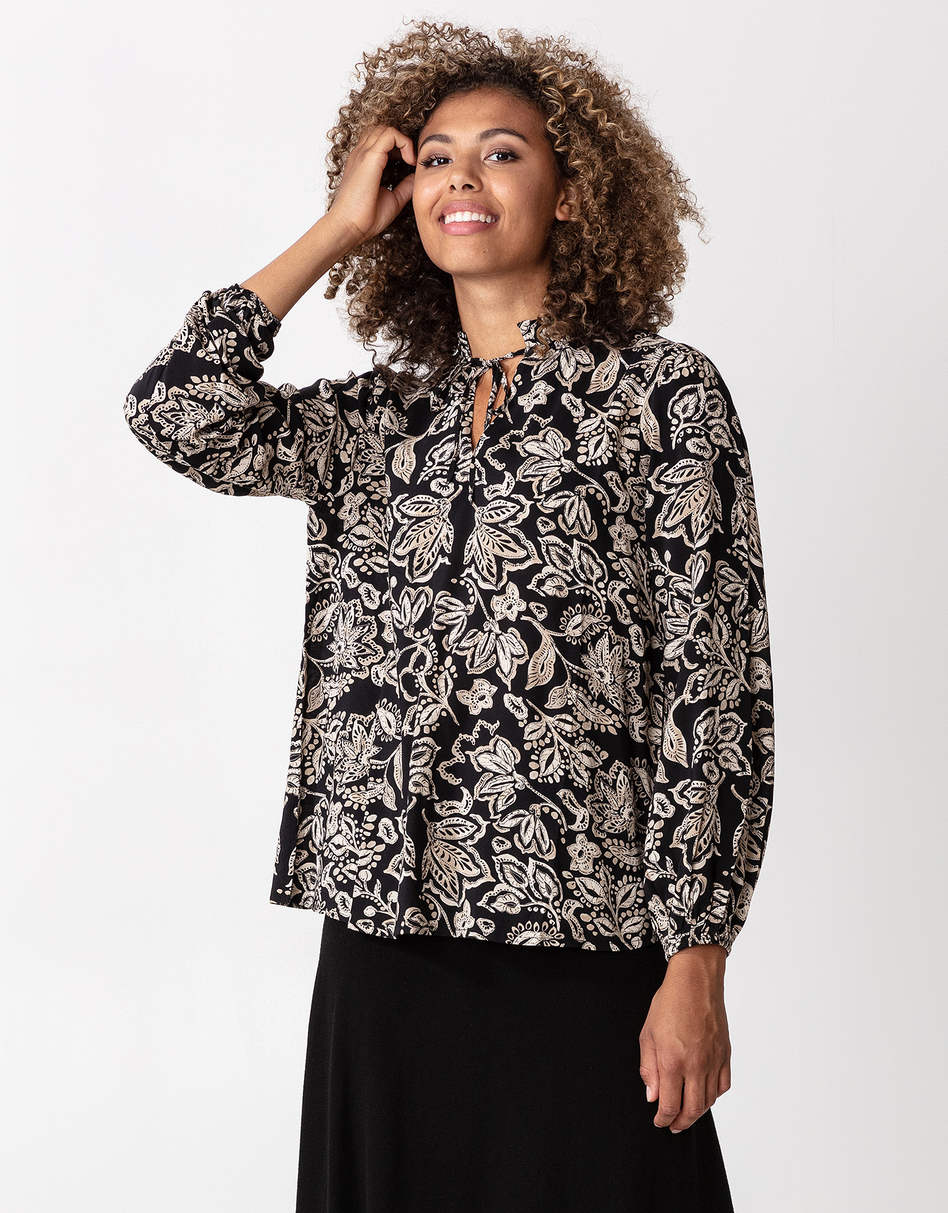 Patterned long sleeve blouse Image 0