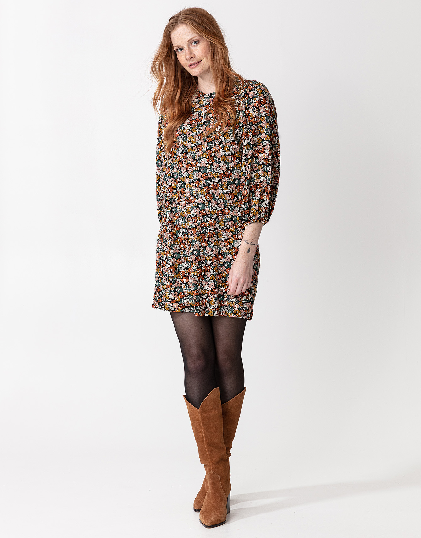 Floral jersey balloon sleeve dress Image 0