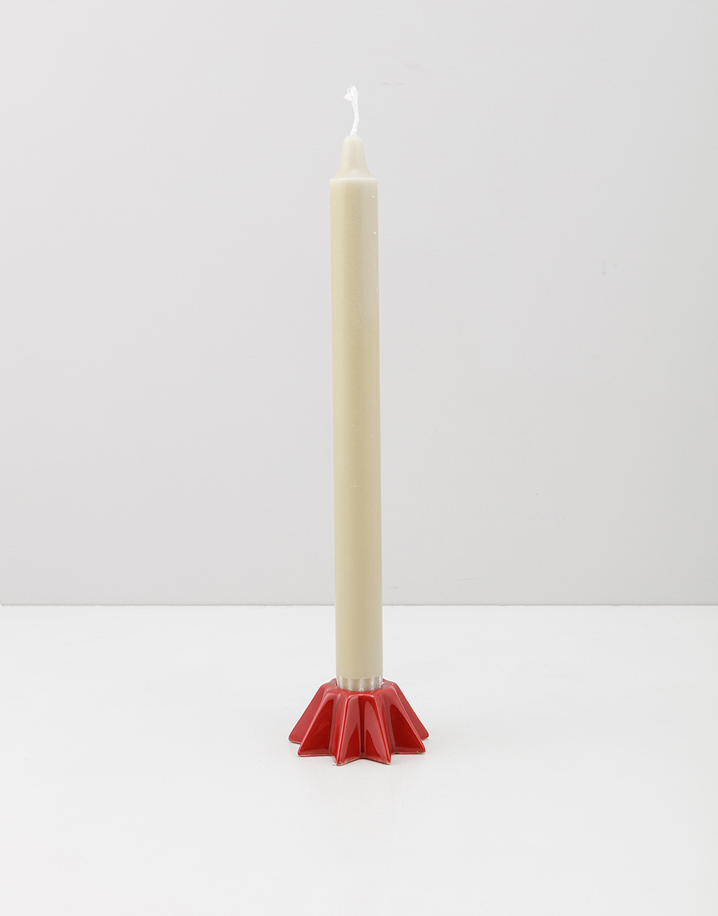 Small star-shaped candleholder Image 0