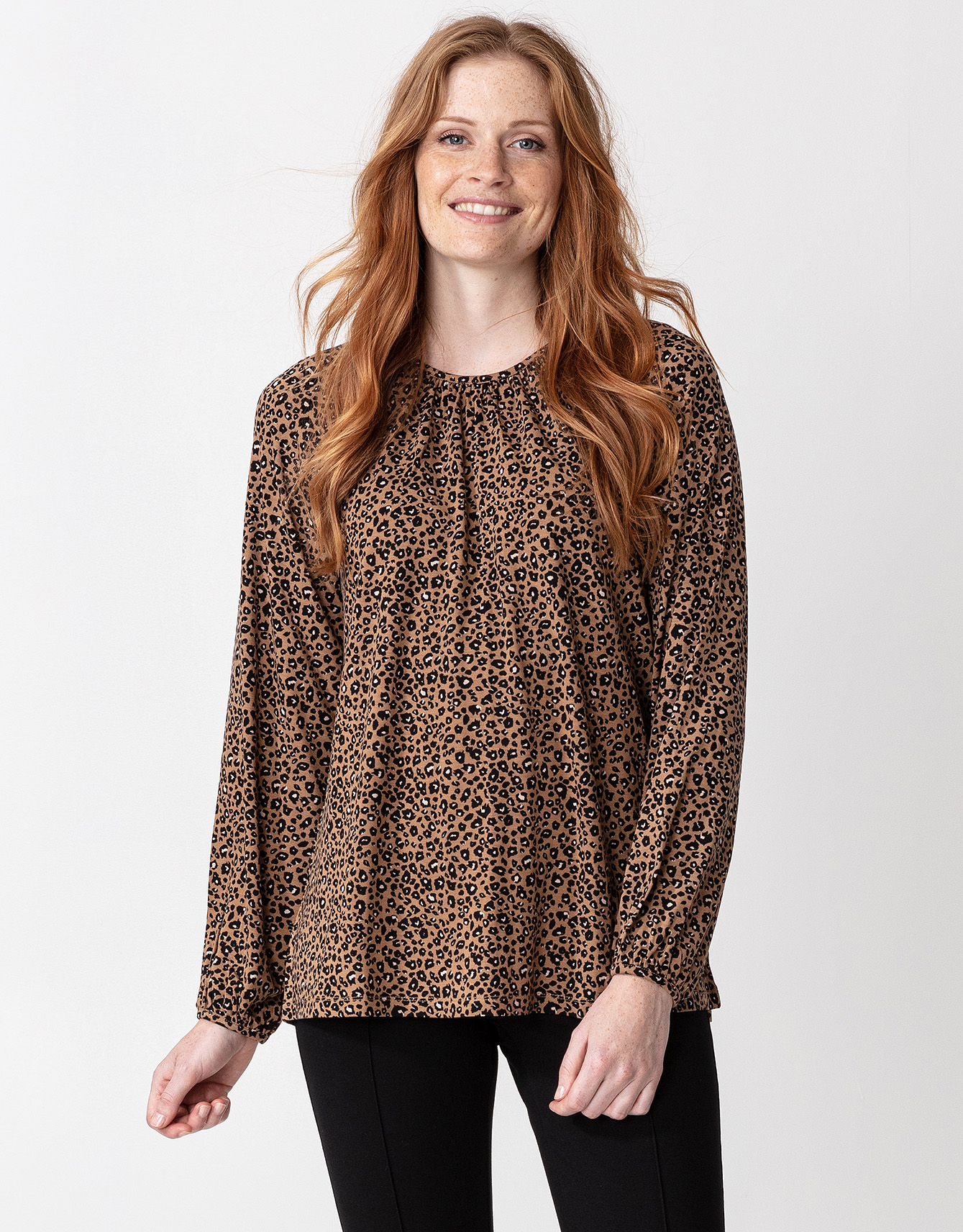 Patterned long sleeve jersey top Image 0