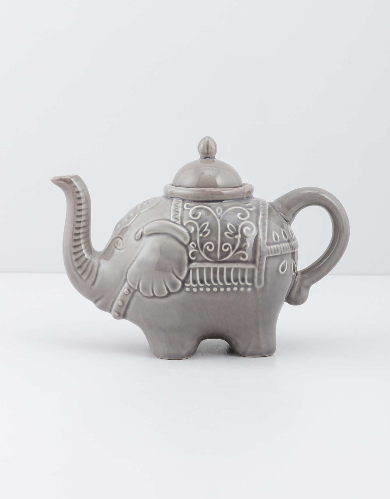 Elephant stoneware teapot thumbnail 1