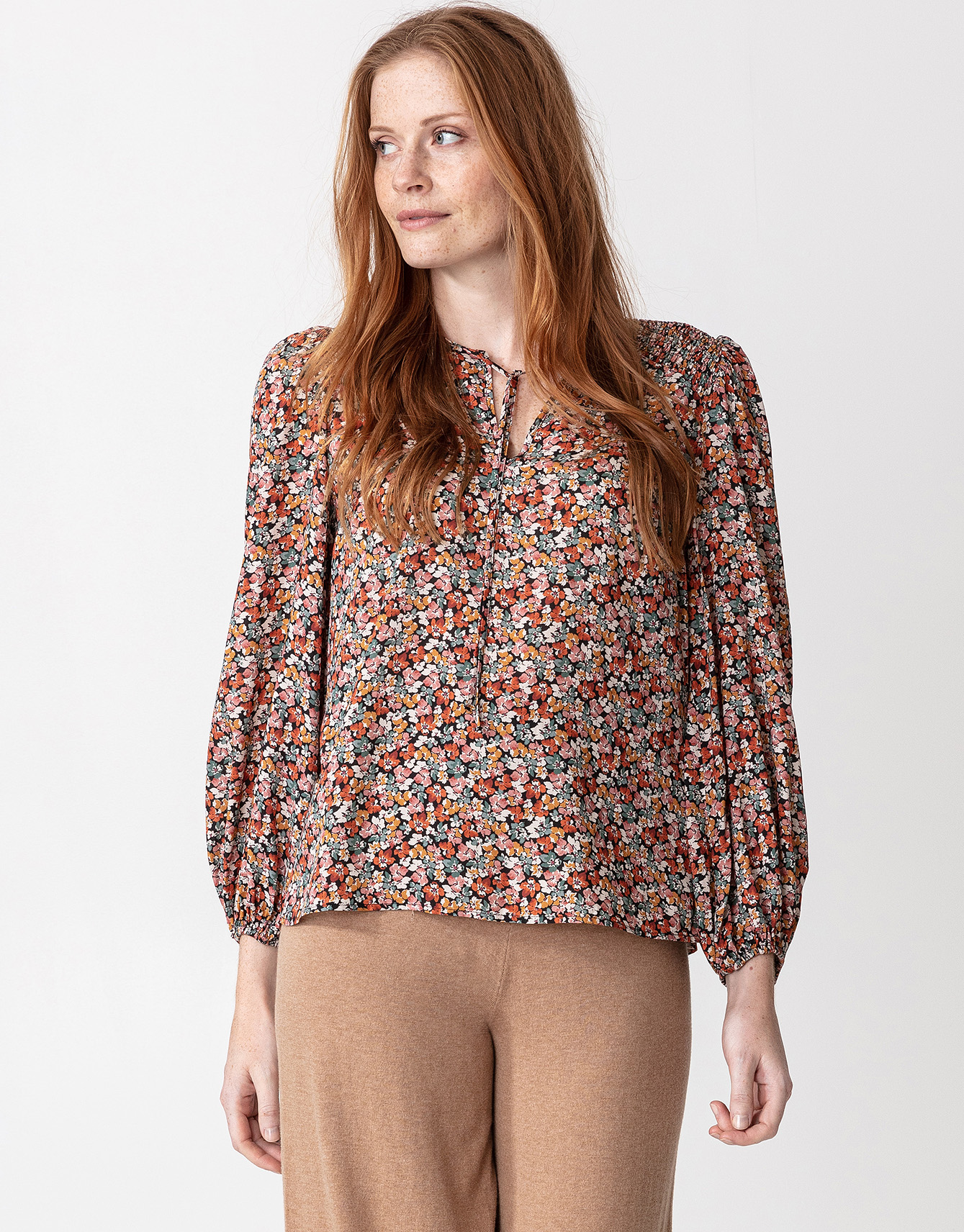 Long sleeve floral blouse Image 0