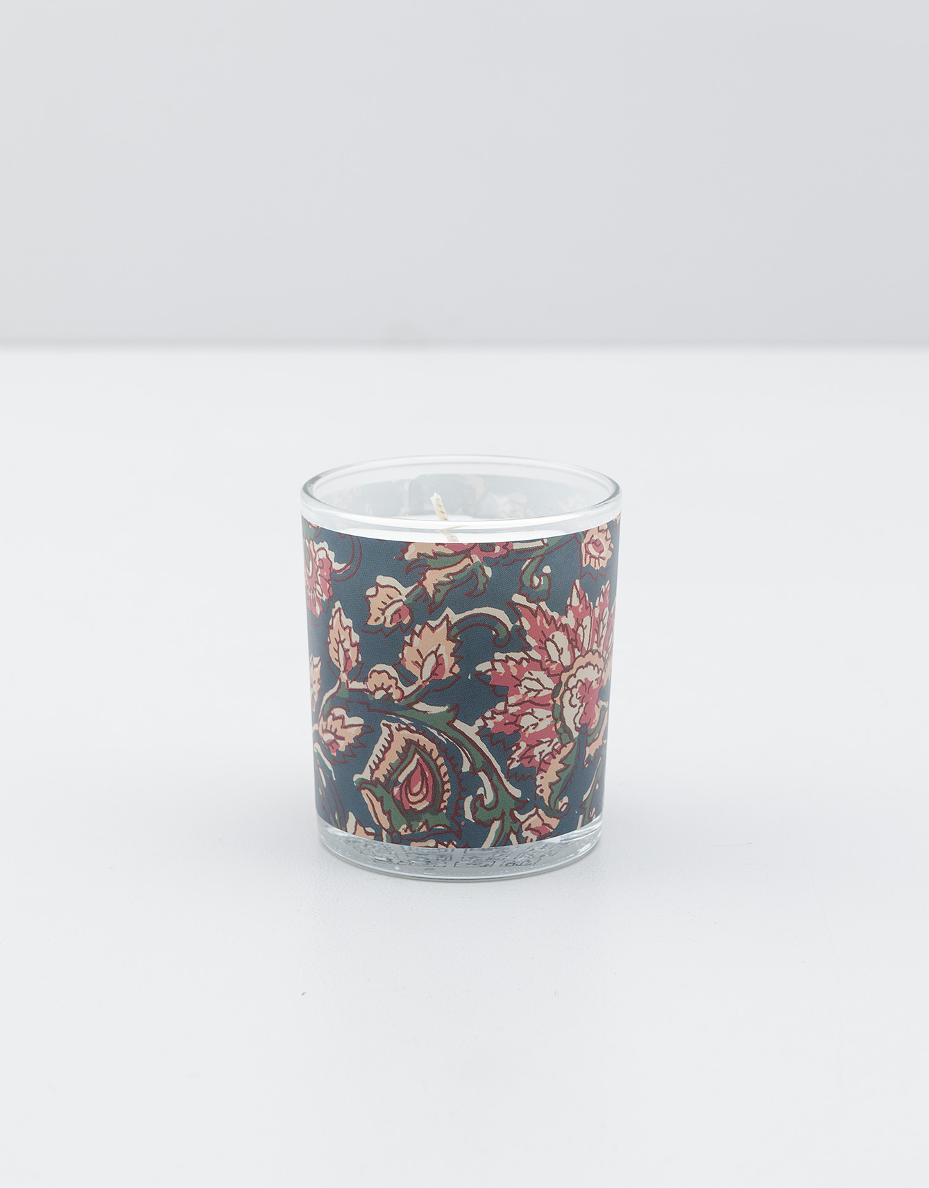 Scented candle thumbnail 0