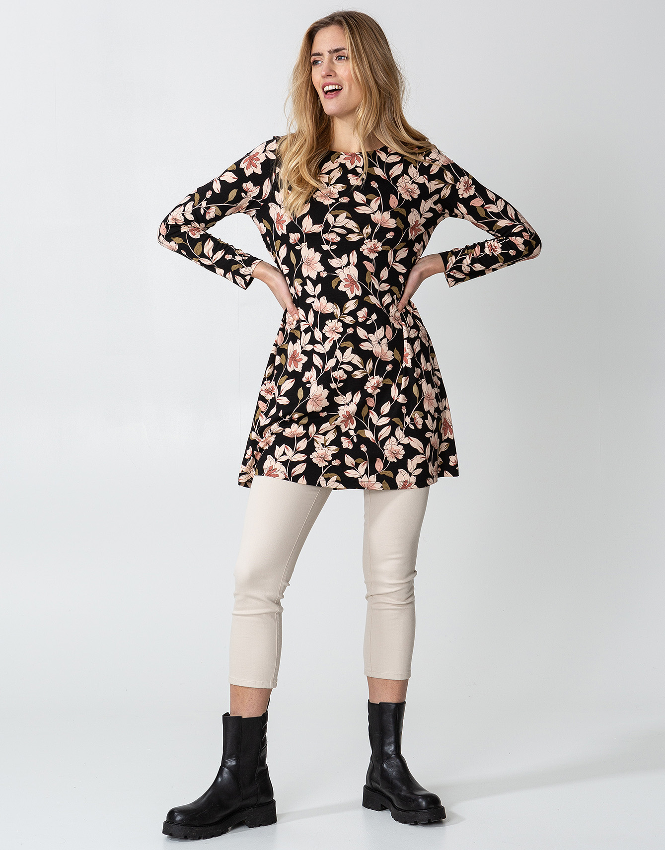 Floral long sleeve jersey tunic thumbnail 3