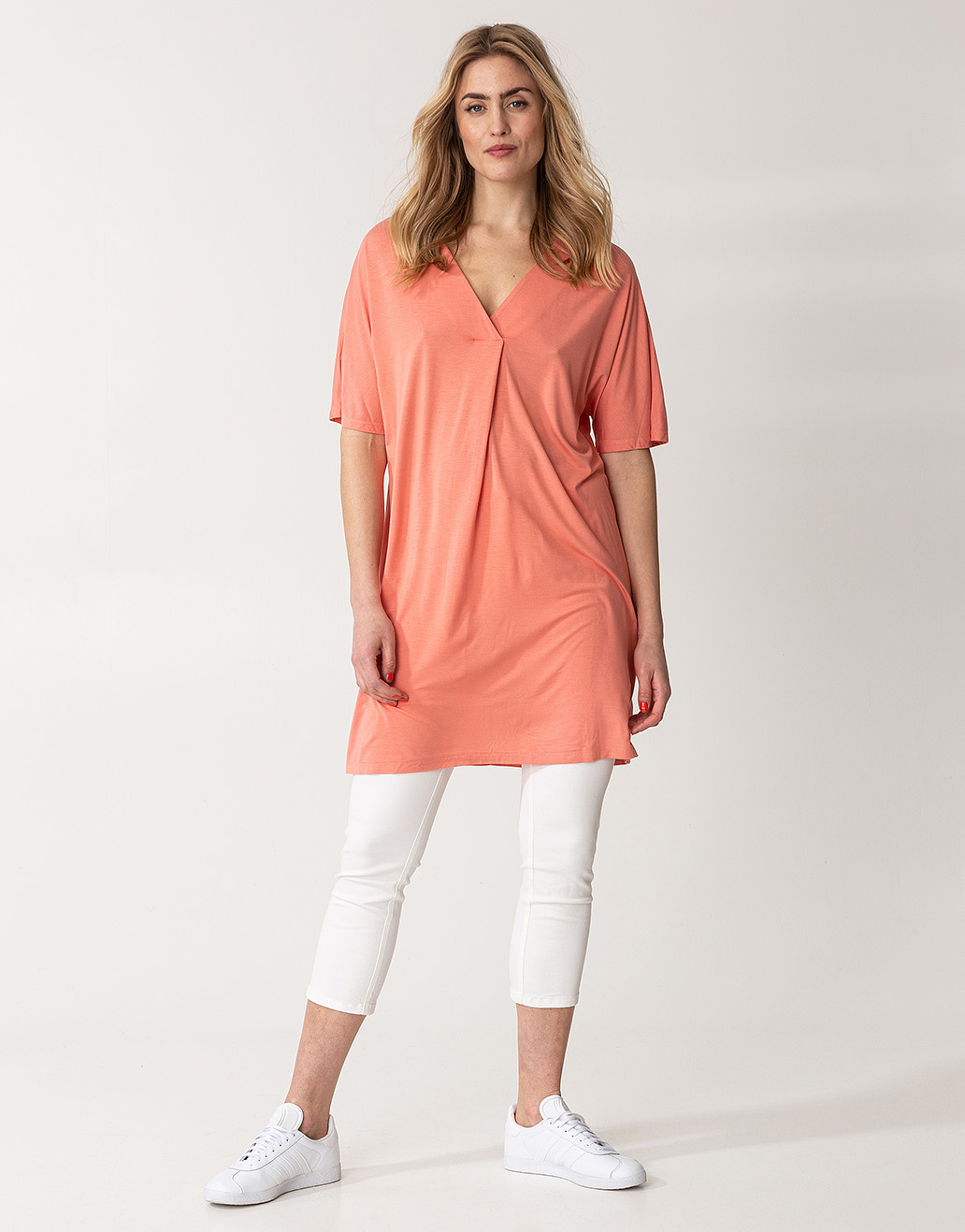 V-neck solid jersey tunic thumbnail 0