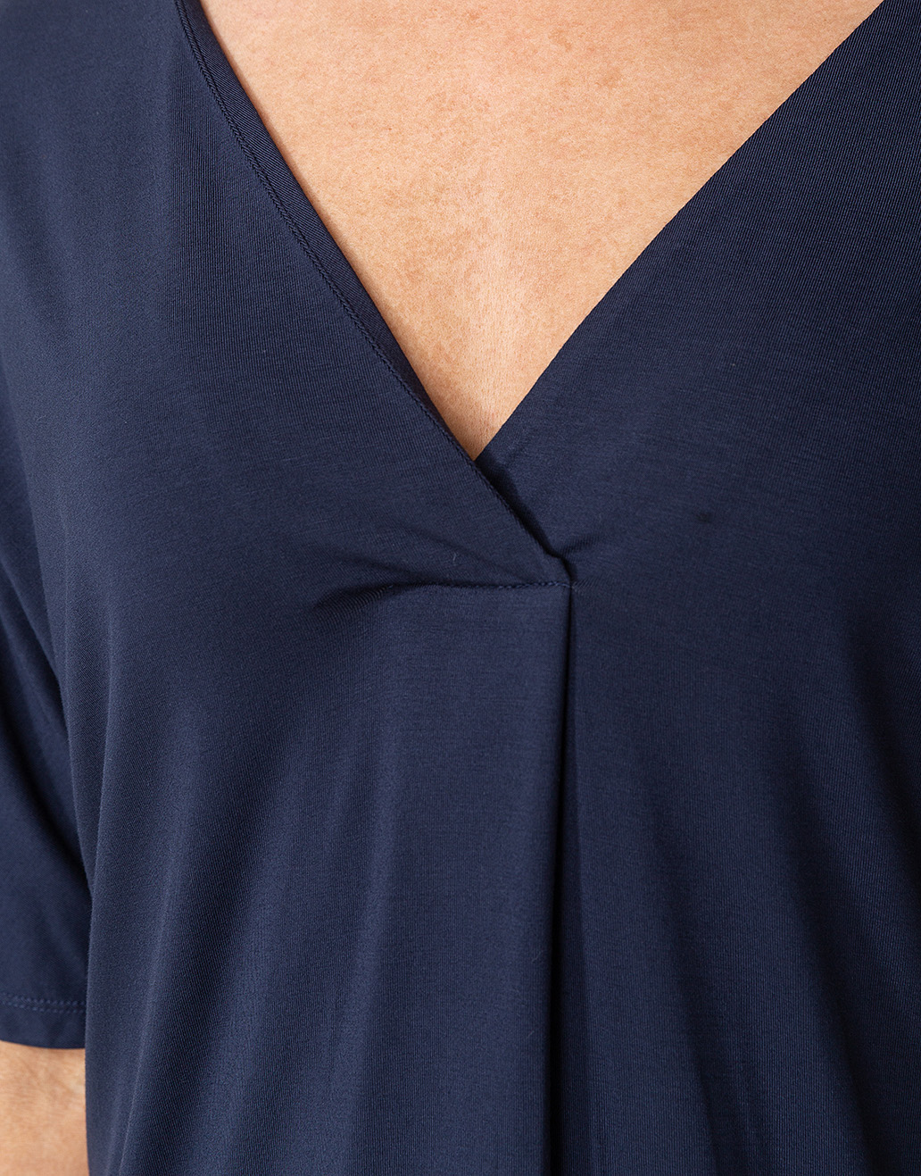 V-neck solid jersey tunic thumbnail 3