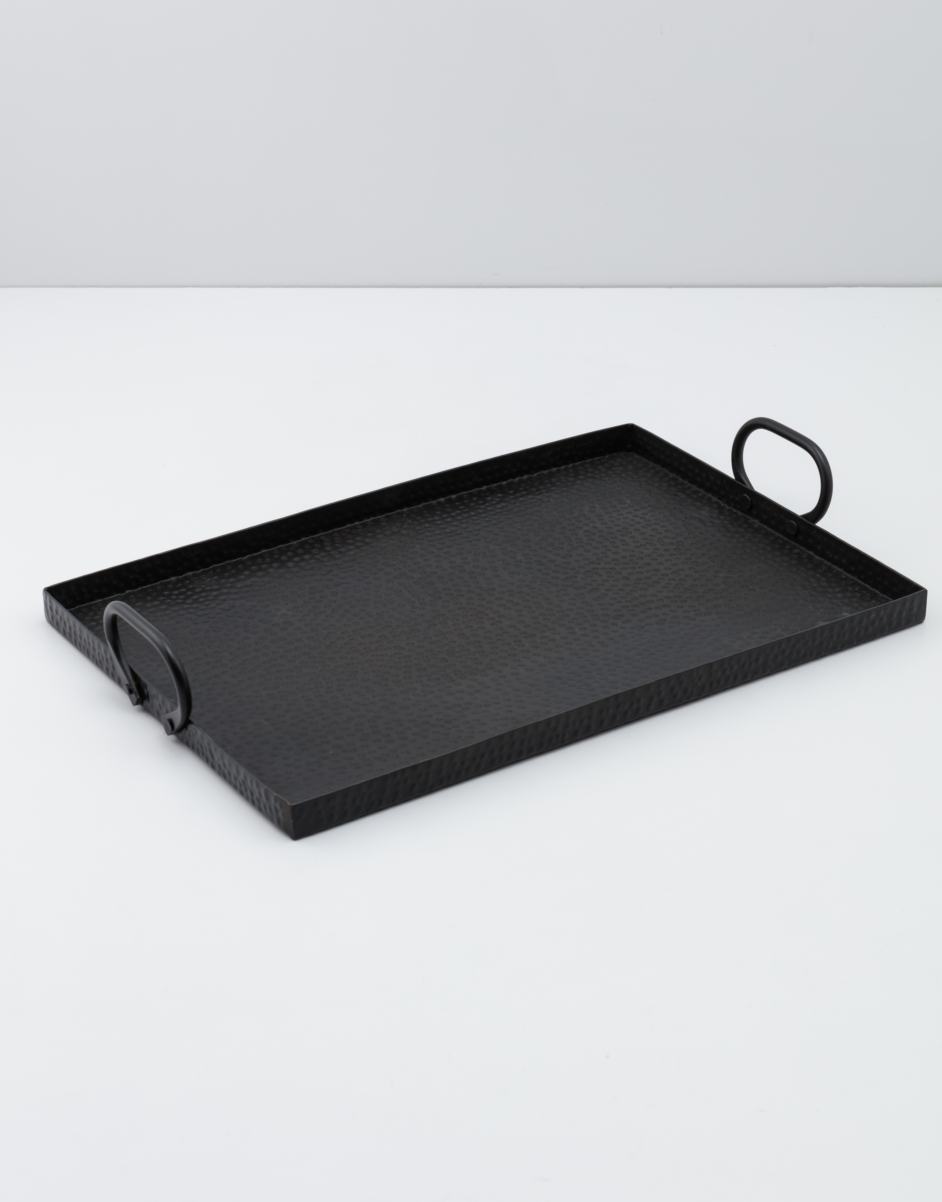 Großes schwarzes Tablett aus Aluminium Image 0