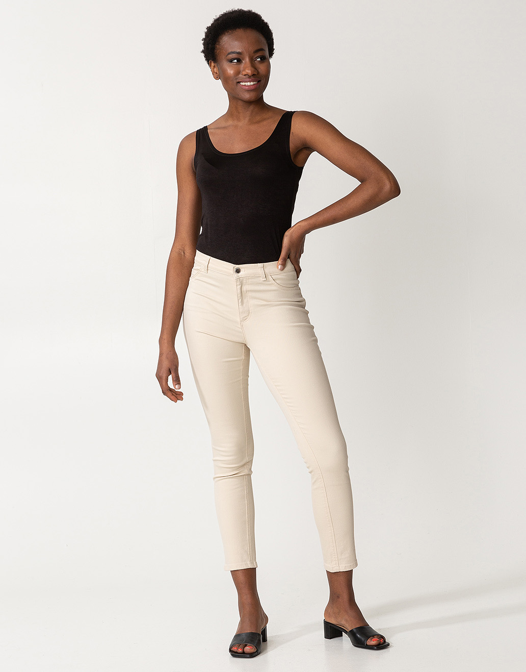 Solid stretchy skinny jeans Image 0