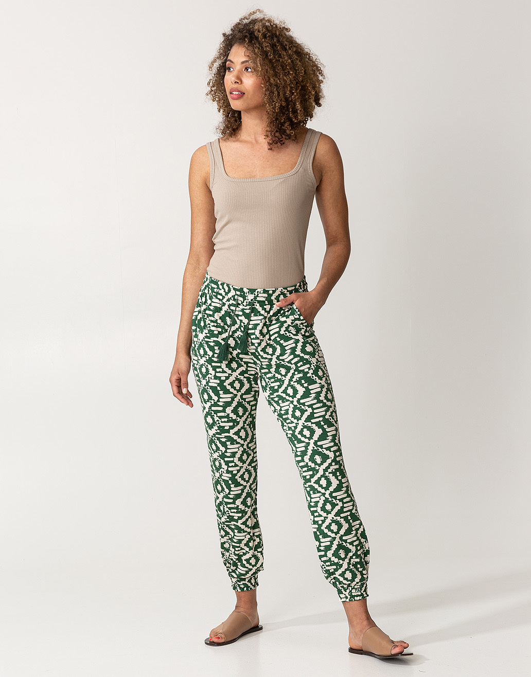 Patterned jersey trousers thumbnail 2