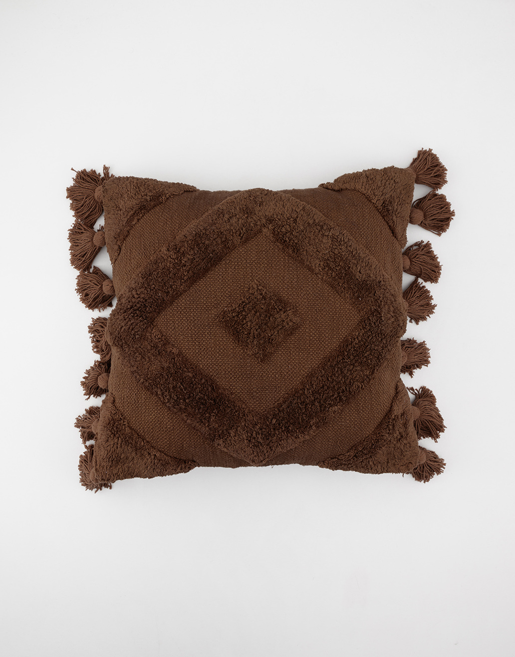 Cushion with tassels Image 0
