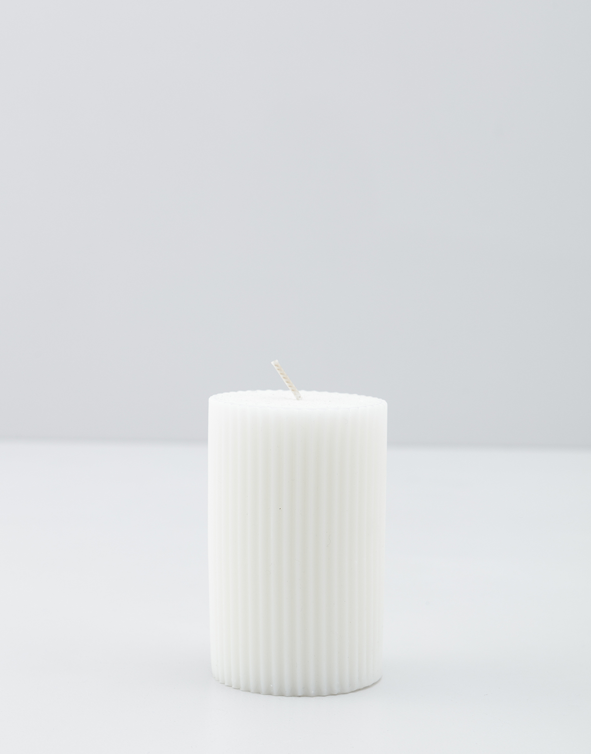 Medium pillar candle Image 0