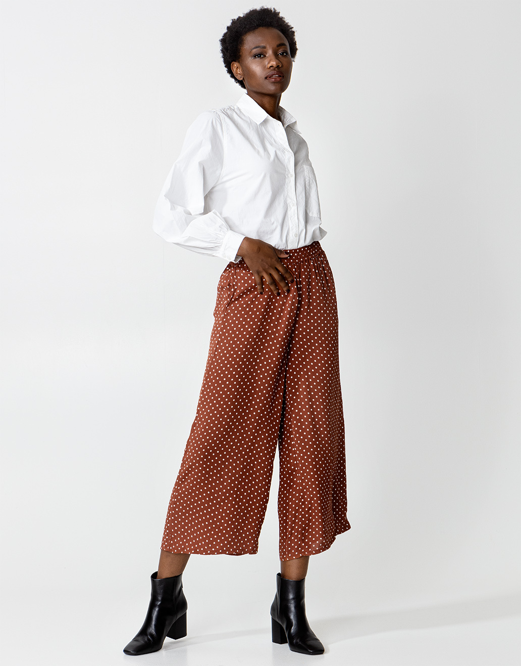 Trousers with polka dot pattern thumbnail 0