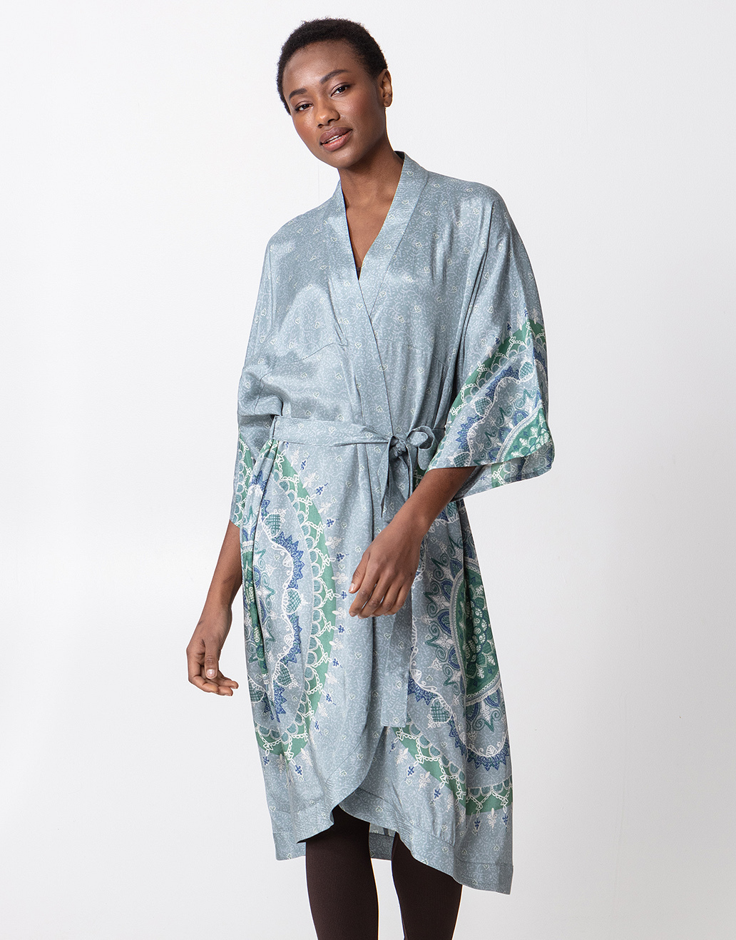 Patterned kimono Image 0