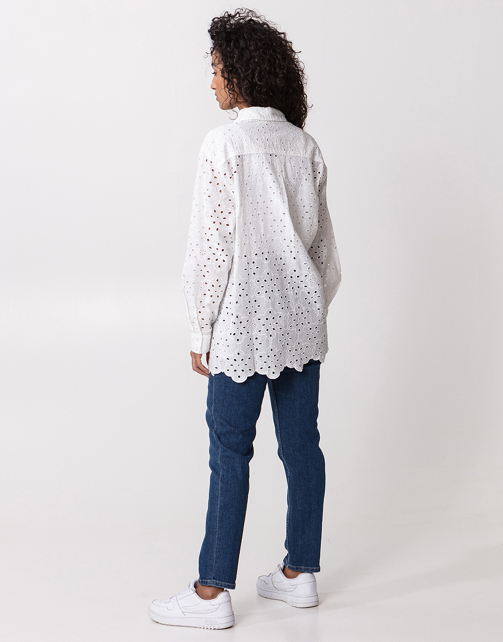 Shirt with broderie anglaise thumbnail 6