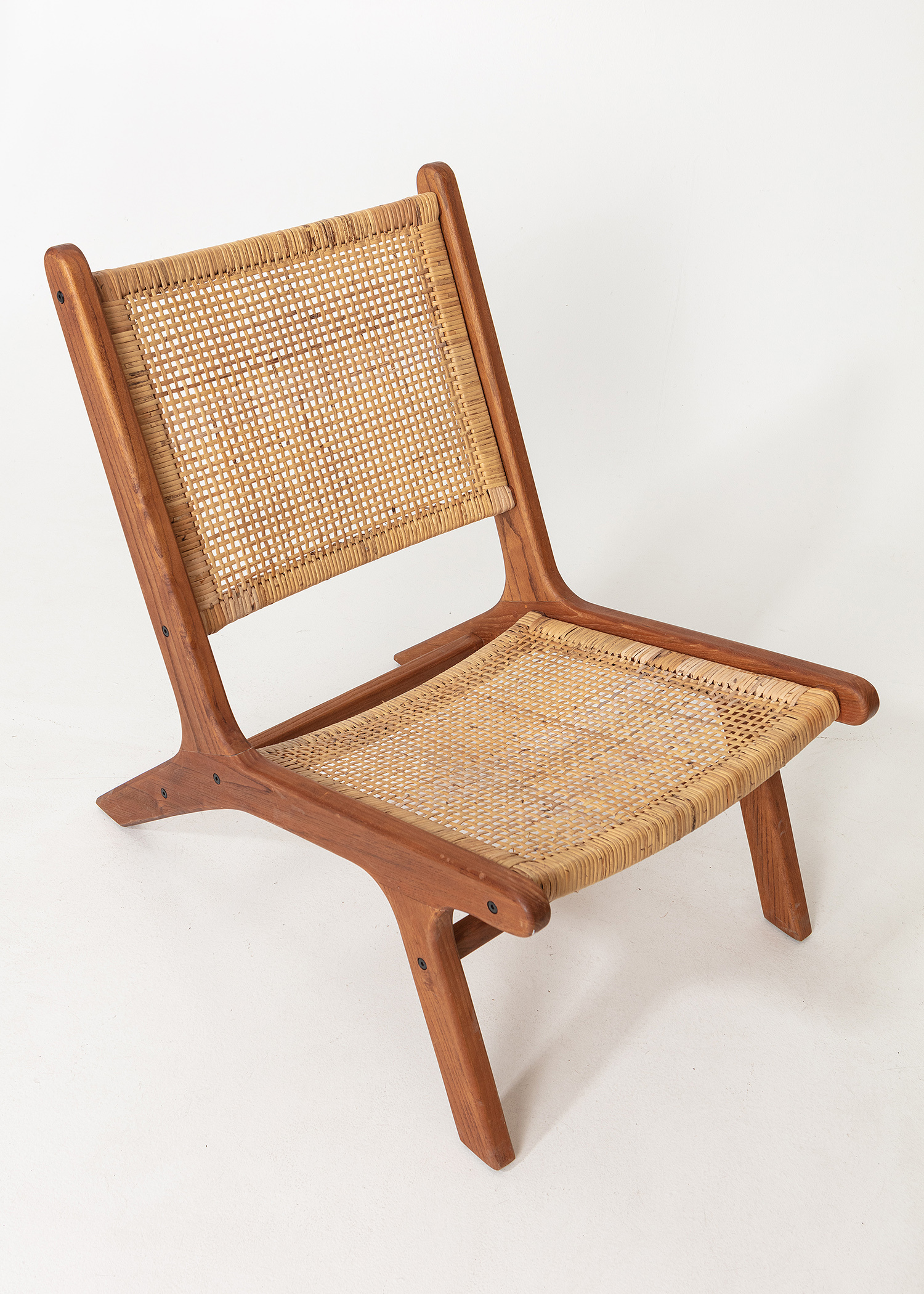 Handmade rattan chair thumbnail 5