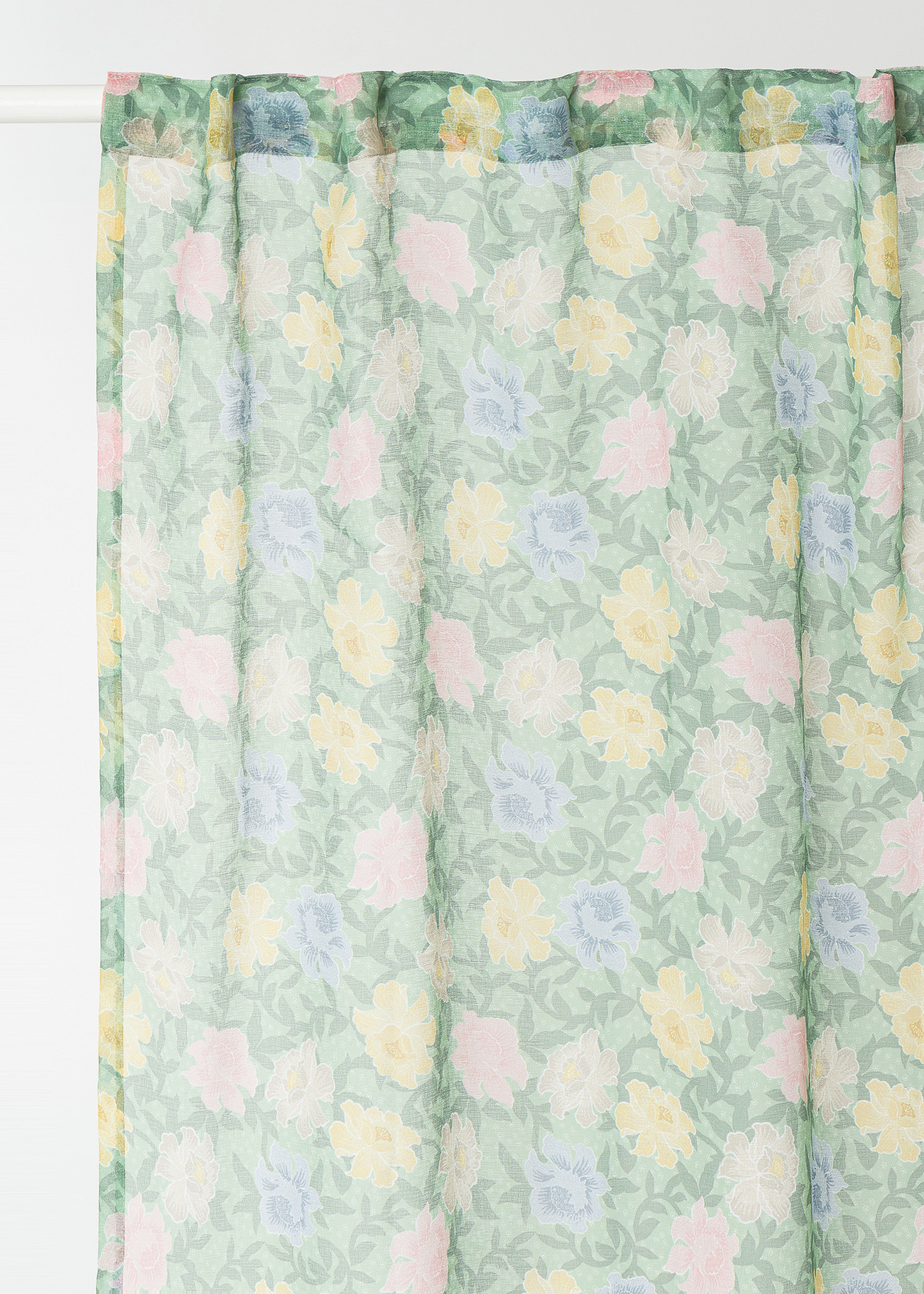 Patterned curtains thumbnail 0
