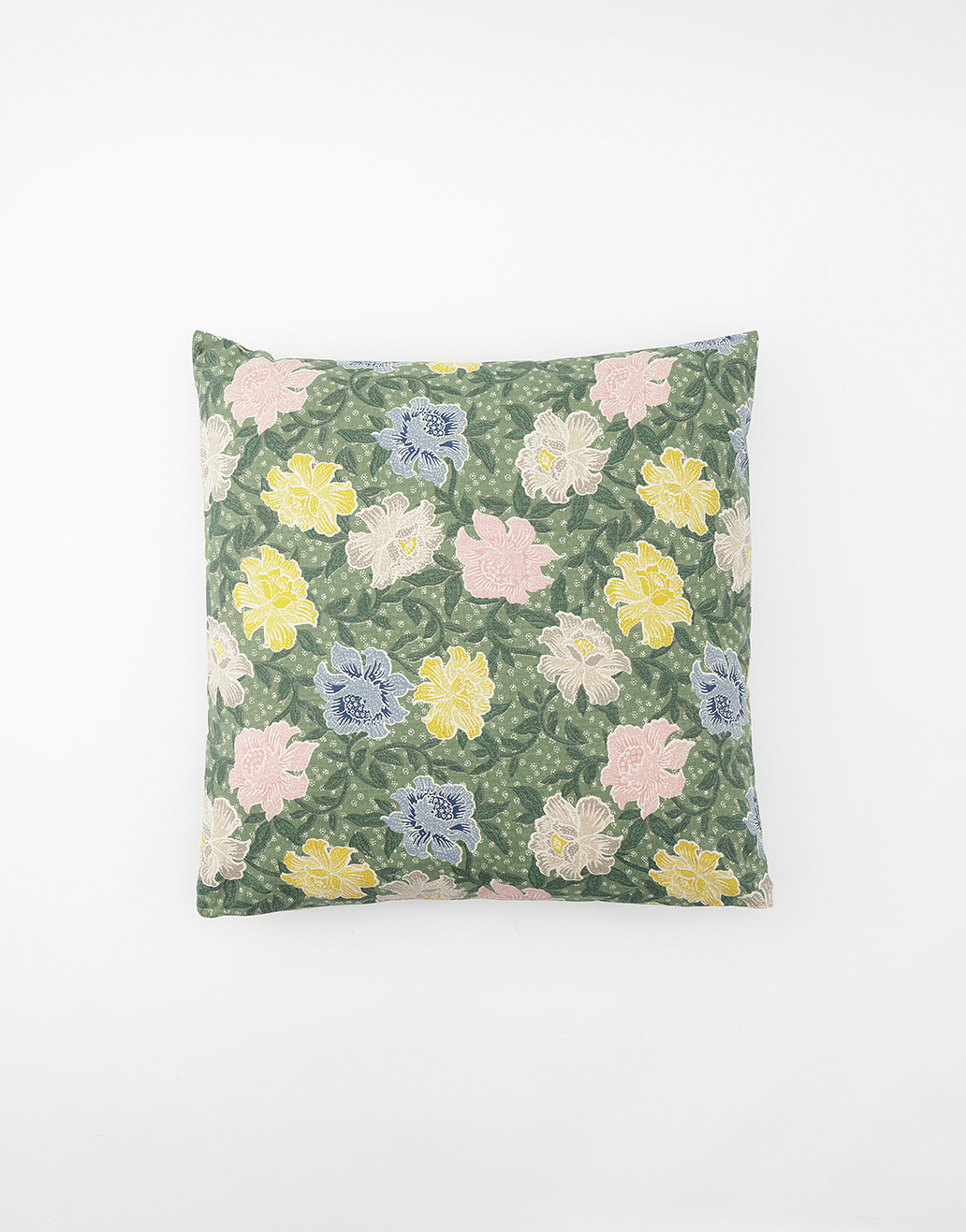Floral patterned cushion Image 0