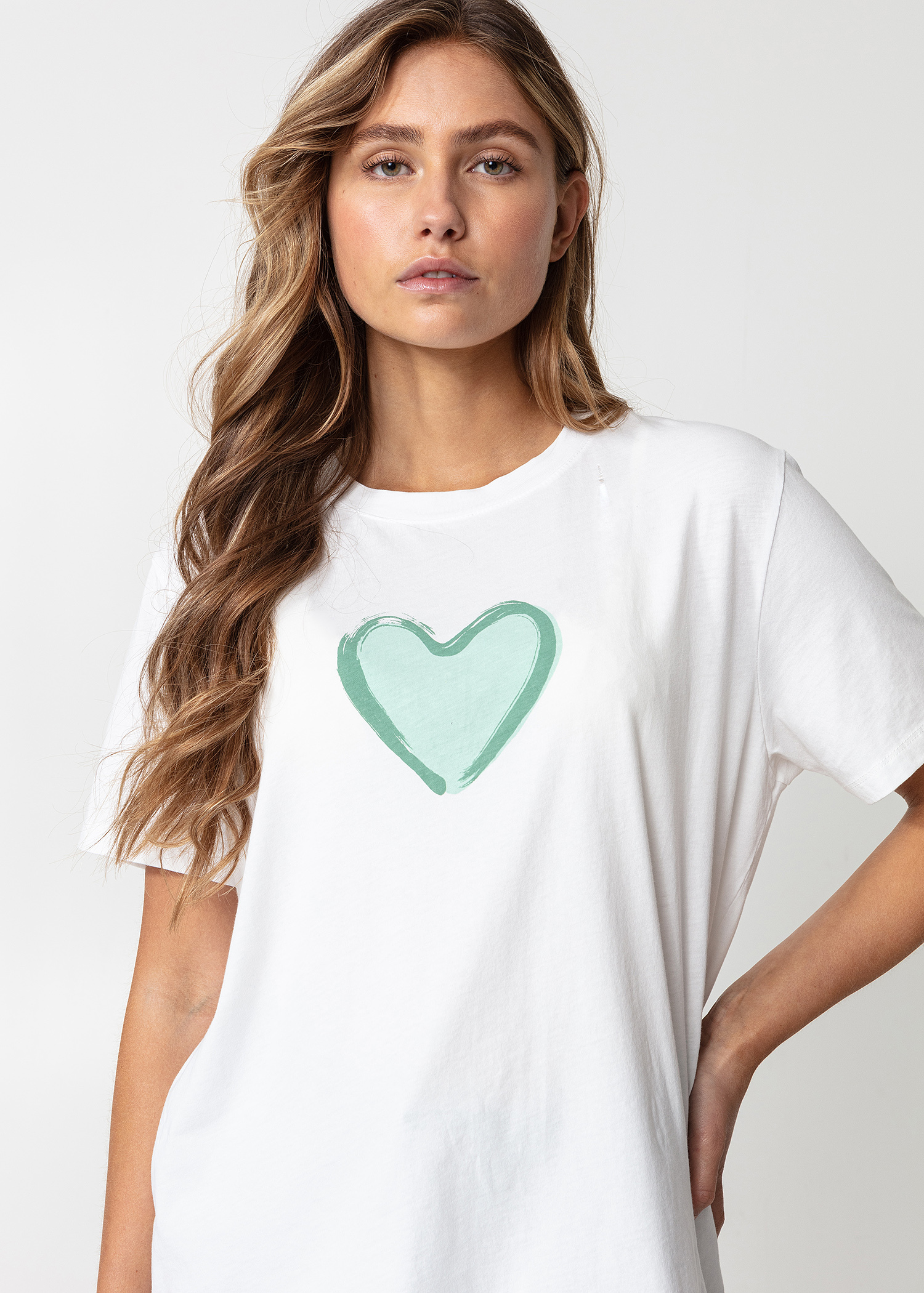T-paita sydänprintillä thumbnail 2