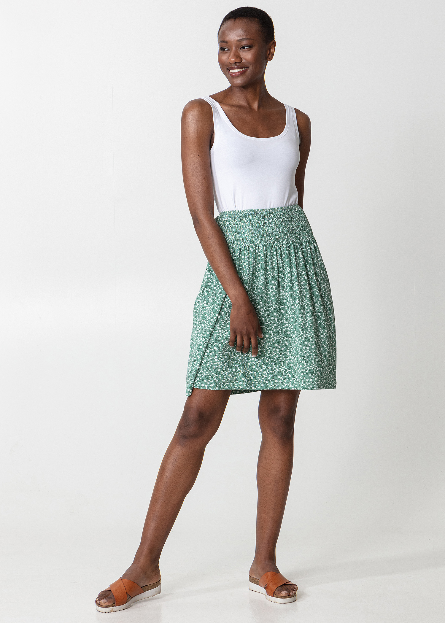 Dotted skirt with smock details Image 0